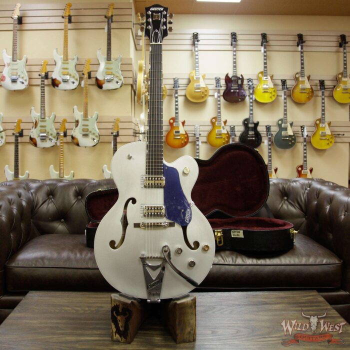 Gretsch G6118T Players Edition w/ Bigsby Filter Tron Pickups 2 Tone Iridium Silver/Azure Metallic - Image 9