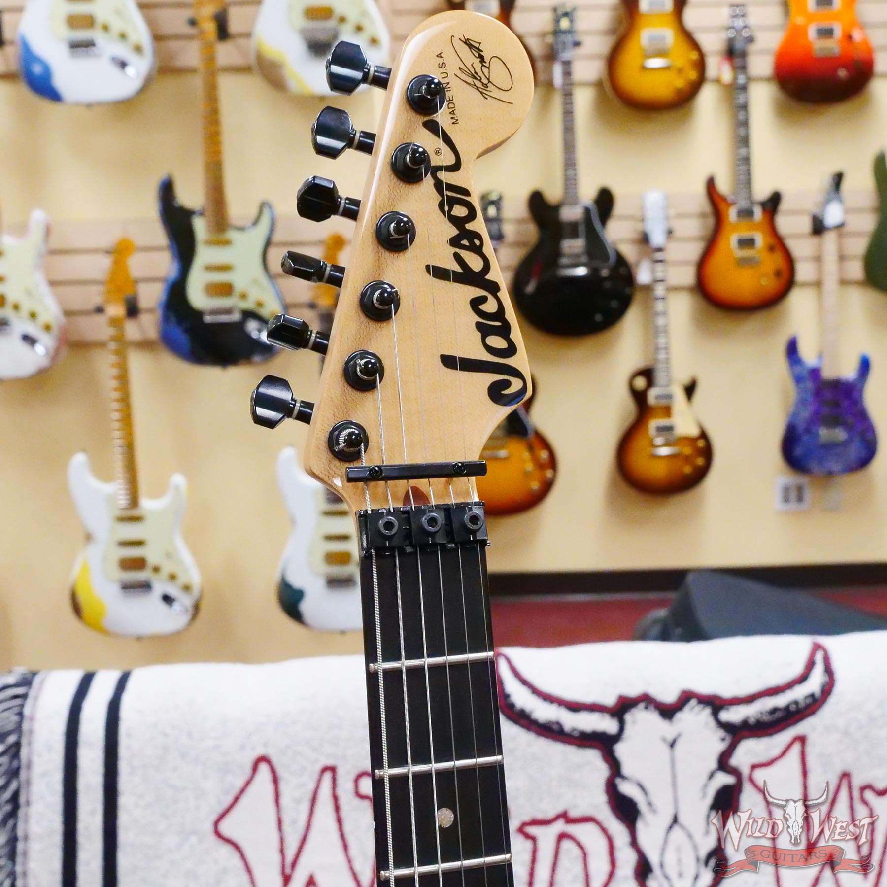jackson-d2__wwg.jpg Jackson USA Signature Adrian Smith San Dimas Ebony Fingerboard Snow White Owned by Misha Mansoor (Periphery) - Image 7