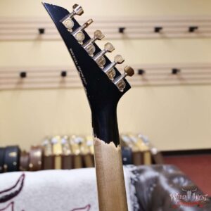 Jackson Custom Shop USA Special Edition Randy Rhoads RR-22 Floyd Rose Heavy Relic Black with White Pinstripes 8.15 LBS - Image 11