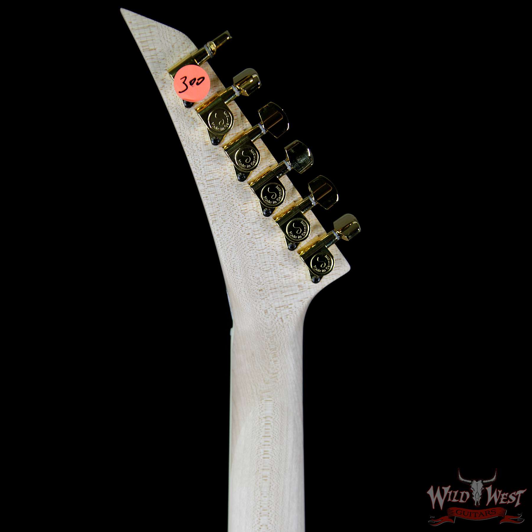 jacksoncs-rrlighttningsky-rr3579-hb__wwg.jpg Jackson Custom Shop Randy Rhoads RR1T Mahogany Body Lightning Sky Graphic By Dan Lawrence - Image 10