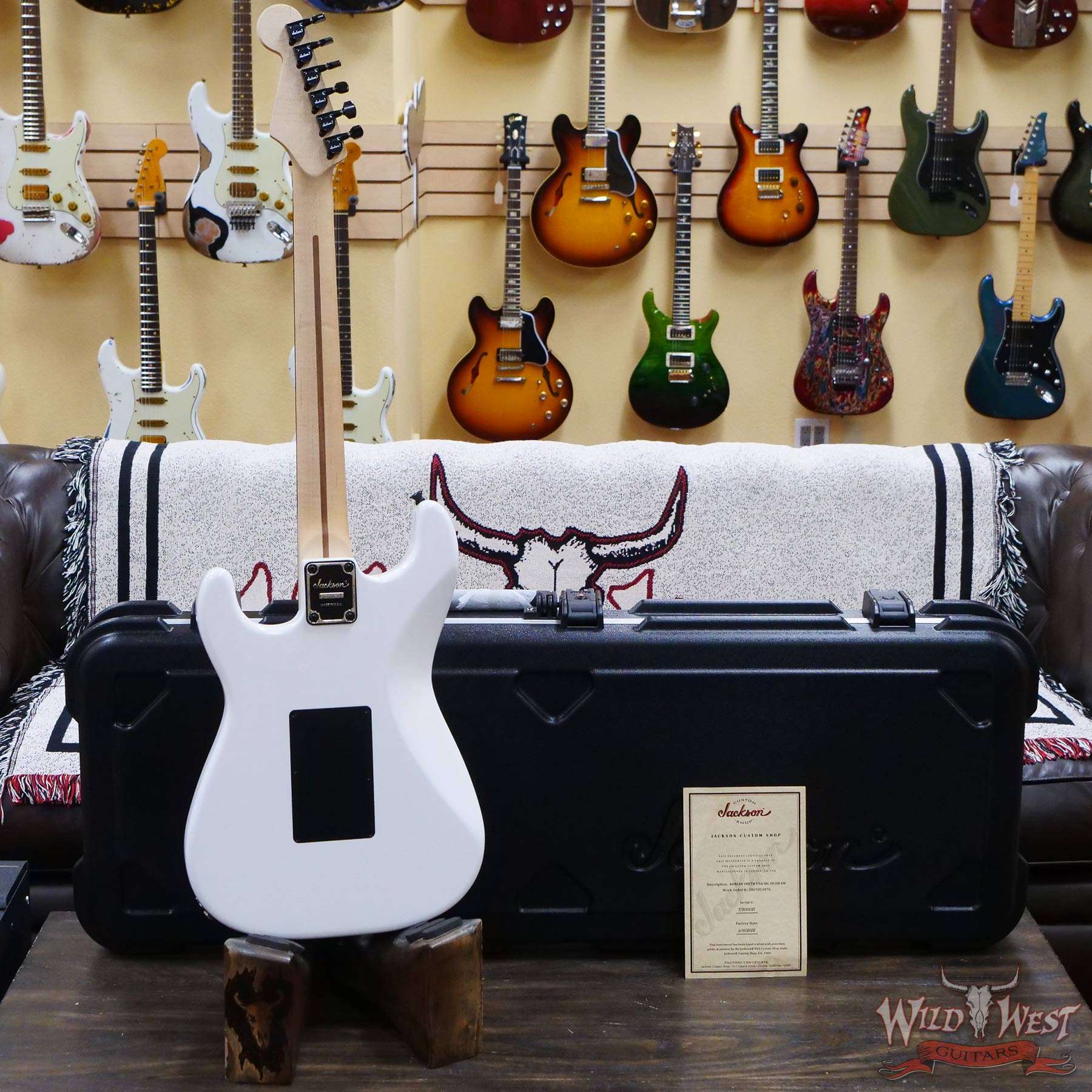 jacksoncs-xn010021-d4__wwg.jpg Jackson USA Custom Shop Signature Adrian Smith San Dimas SD Ebony Fingerboard Snow White - Image 9