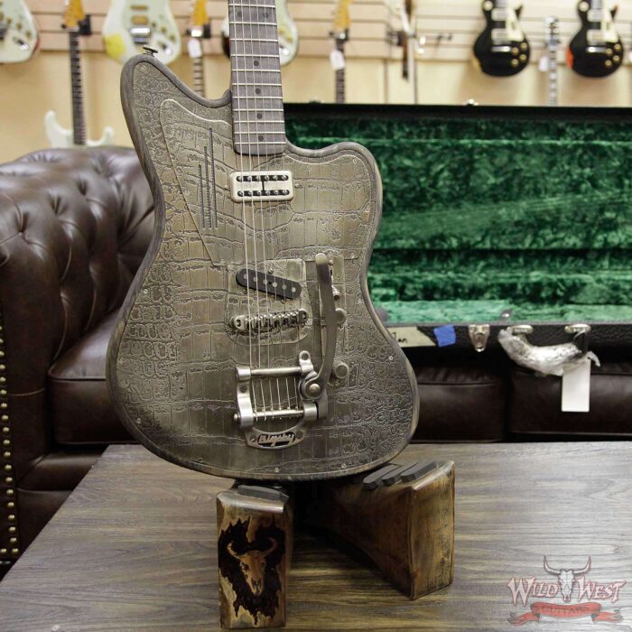 James Trussart SteelTeleMaster Antique Silver Gator Engraved Driftwood Finish Alder Body with Bigsby - Image 13