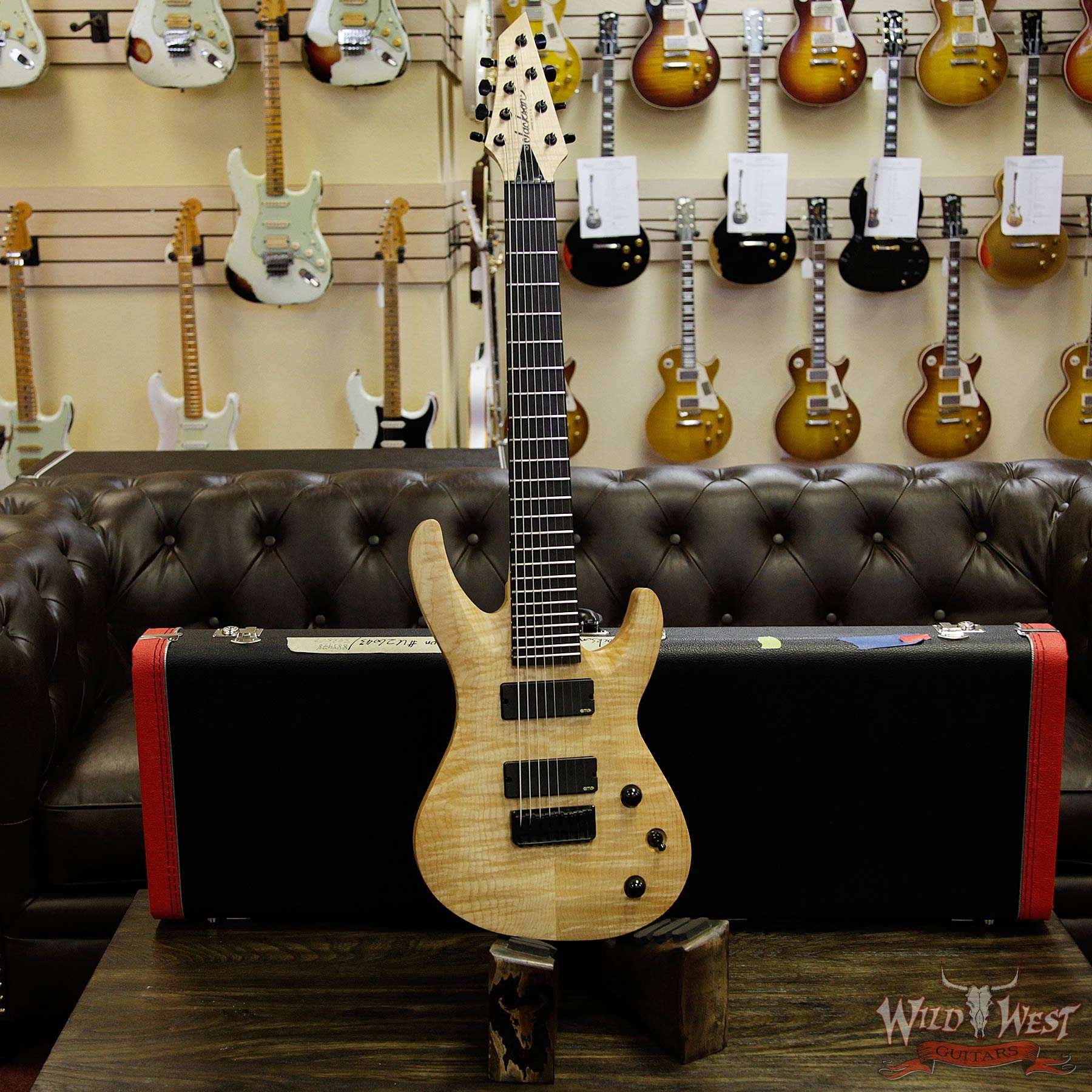 jasckson-usa-b8mg-aunatural-u26043-d1__wwg.jpg Jackson USA Select B8MG Bolt-On HH 8-String Baritone Au Natural - Image 12