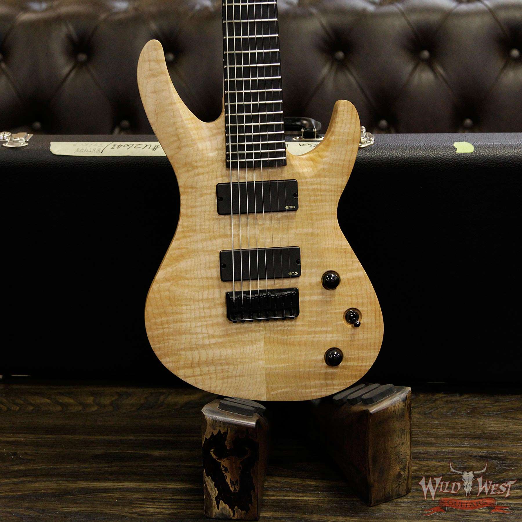 jasckson-usa-b8mg-aunatural-u26043-d2__wwg.jpg Jackson USA Select B8MG Bolt-On HH 8-String Baritone Au Natural - Image 13