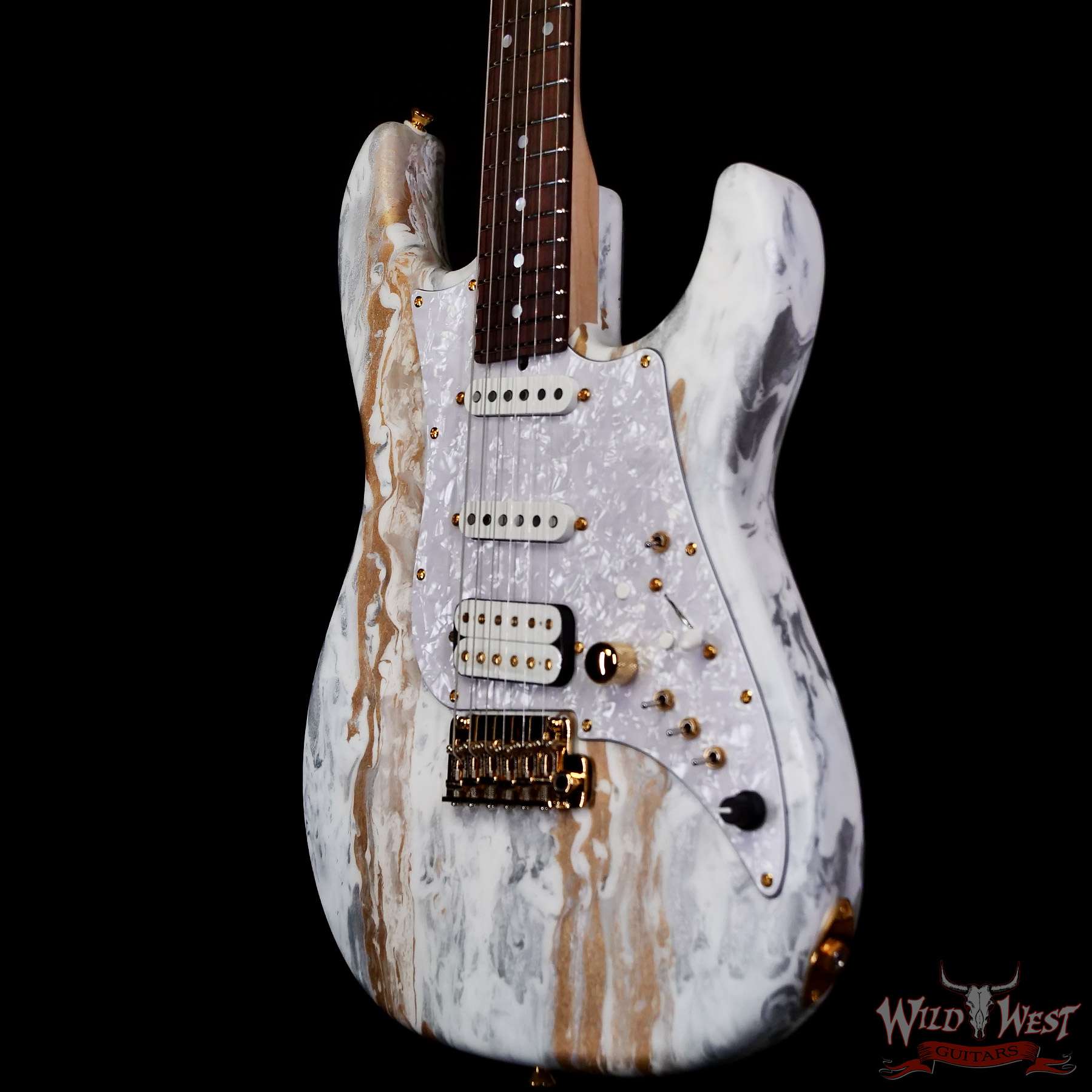 jt-25030-br__wwg.jpg James Tyler USA Studio Elite Alder Body Indian Rosewood Fingerboard White Shmear with Gold Hardware 7.65 LBS - Image 2
