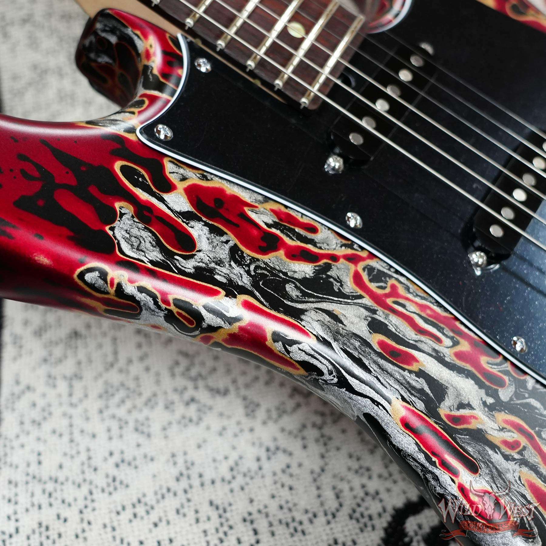 jtg-24043-d4__wwg.jpg James Tyler USA Studio Elite Burning Water 2K HSS Quartersawn Maple Thin Neck with Rosewood Fingerboard 7.40 LBS - Image 9