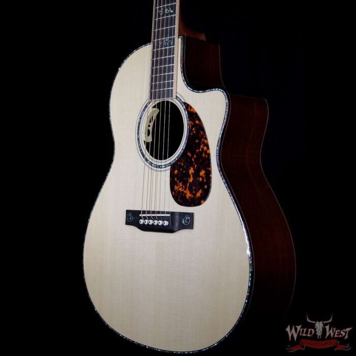 Larrivée LV-10 Custom Robin Hood with LR Baggs Anthem Pickup Electric-Acoustic Natural - Image 2