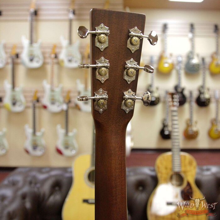 2015 Martin Standard Series 0-18 Ebony Fingerboard Natural - Image 9