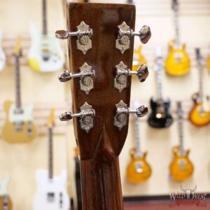 Martin Eric Clapton Signature 000-28 EC Sitka Spruce Top East Indian Rosewood Side & Back Ebony Board Natural - Image 6