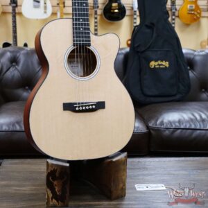Martin Junior Serise 000CJr-10E Acoustic-Electric Guitar - Image 6