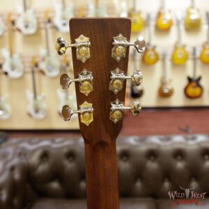 Martin USA Standard Series D-28 (2017) Natural with Case - Image 12