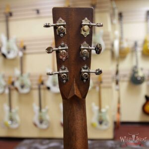 Martin Standard Series OM-28 East Indian Rosewood Back & Side Ebony Fingerboard - Image 9
