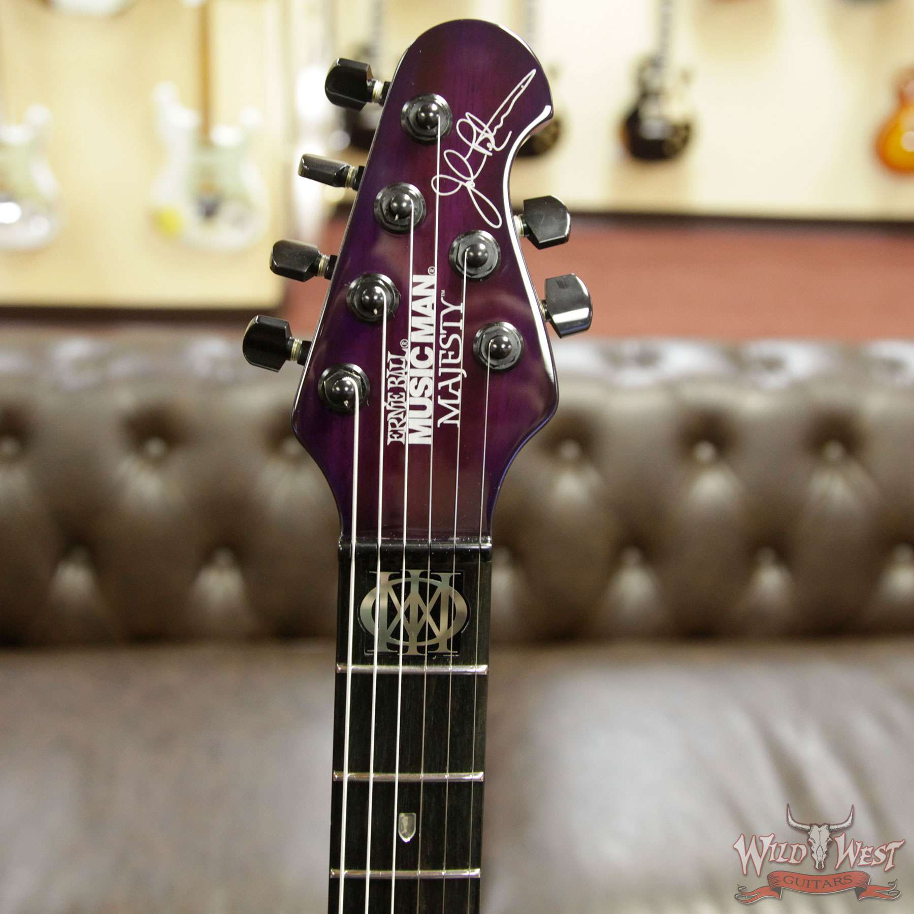 musicman-ebmm-majesticpurplr-m09202-hf__wwg.jpg Ernie Ball Music Man John Petrucci Majesty Monarchy 6 Ebony Board Majestic Purple - Image 9