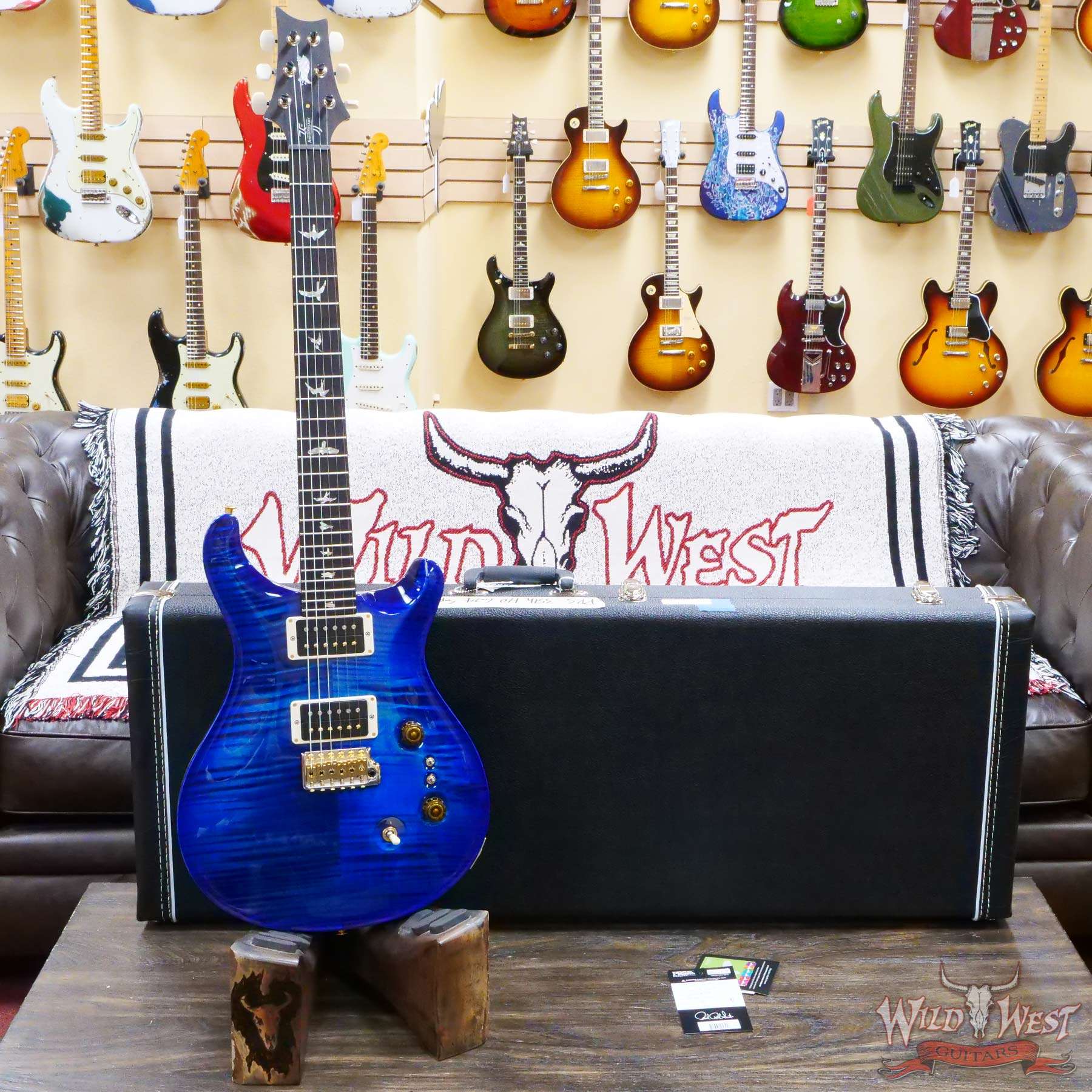 prs-35thcu24-338132-d1__wwg.jpg Paul Reed Smith PRS 10 Top 35th Anniversary Custom 24 Sapphire Wrapburst - Image 5