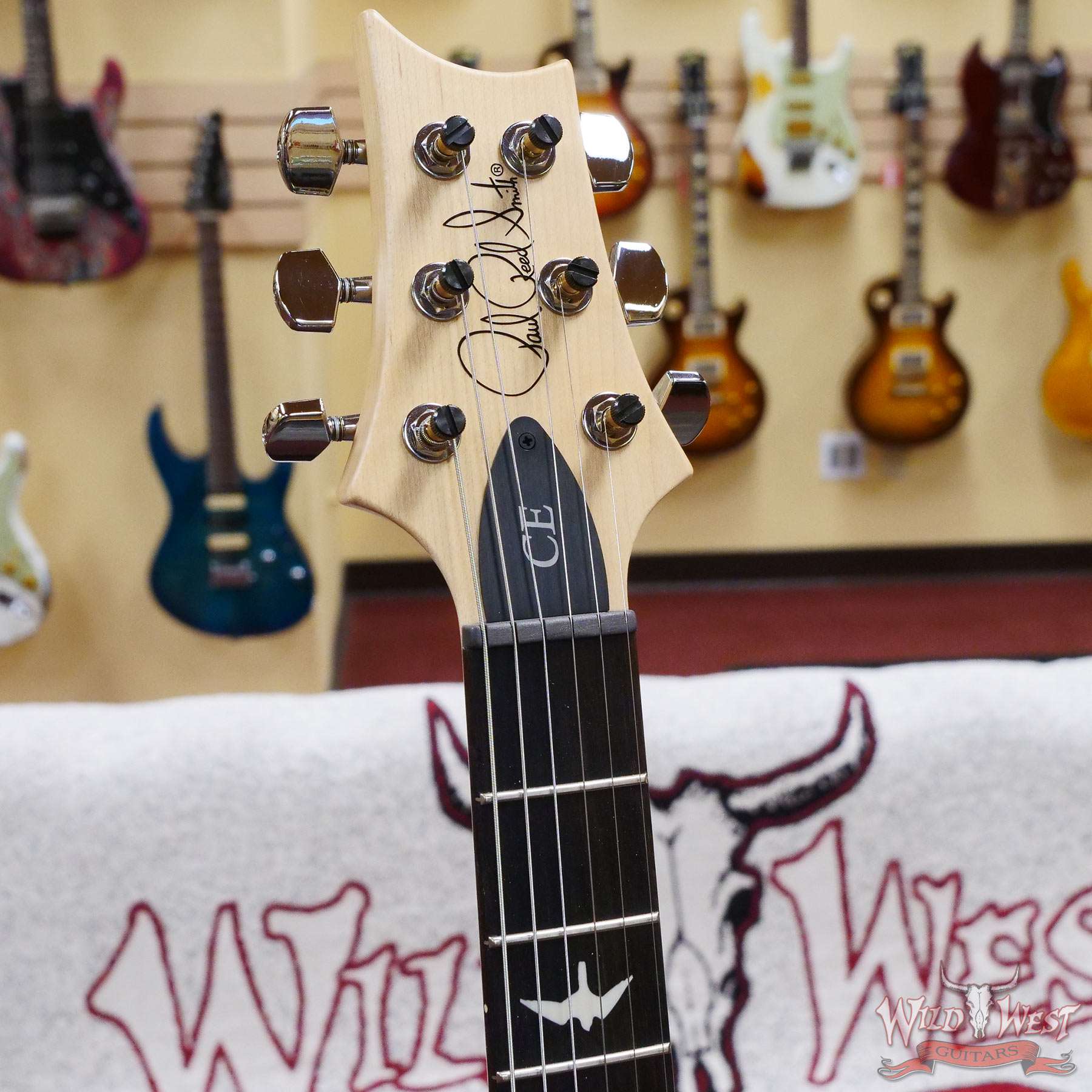prs-ce-328454-d2__wwg.jpg Paul Reed Smith PRS Bolt-On Eletrics CE 24 Faded Whale Blue - Image 6