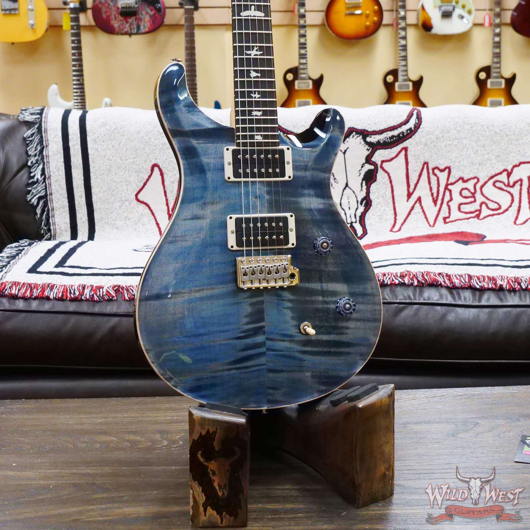 prs-ce-328454-d3__wwg.jpg Paul Reed Smith PRS Bolt-On Eletrics CE 24 Faded Whale Blue - Image 7