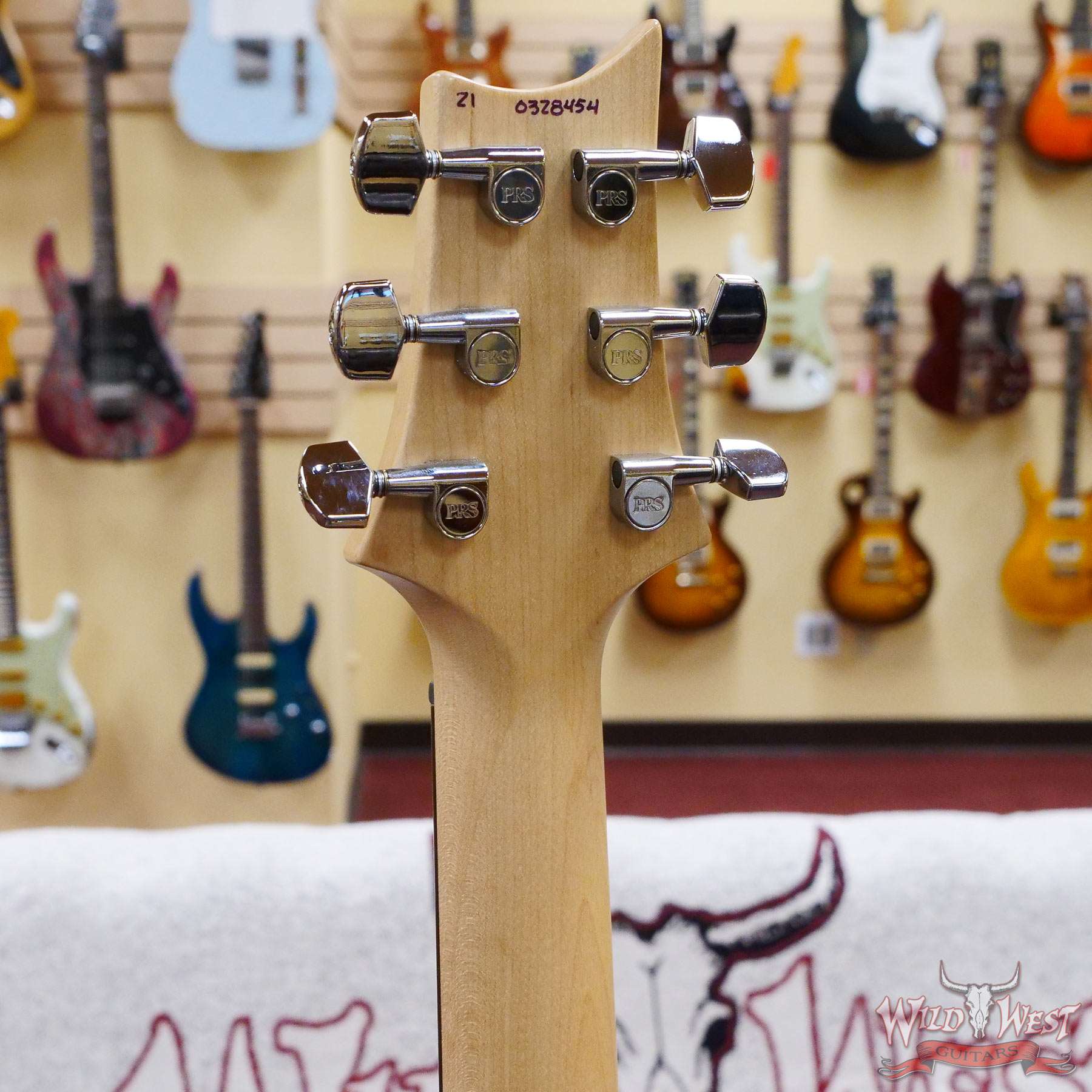 prs-ce-328454-d5__wwg.jpg Paul Reed Smith PRS Bolt-On Eletrics CE 24 Faded Whale Blue - Image 9