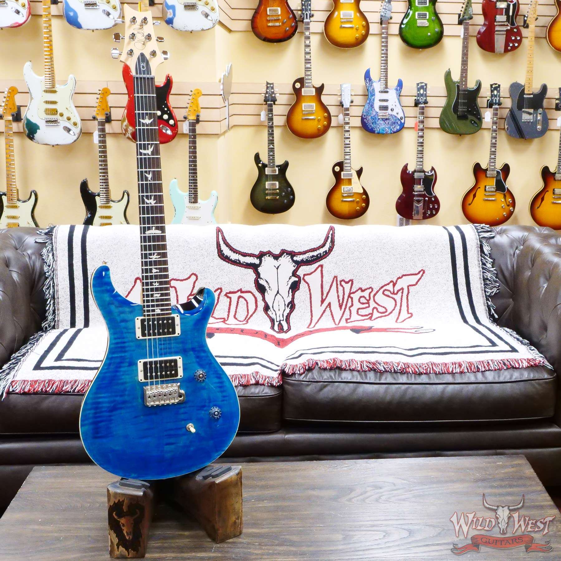prs-ce24-blue-338701-d1__wwg.jpg Paul Reed Smith PRS CE 24 Rosewood Fingerboard Blue Matteo - Image 4