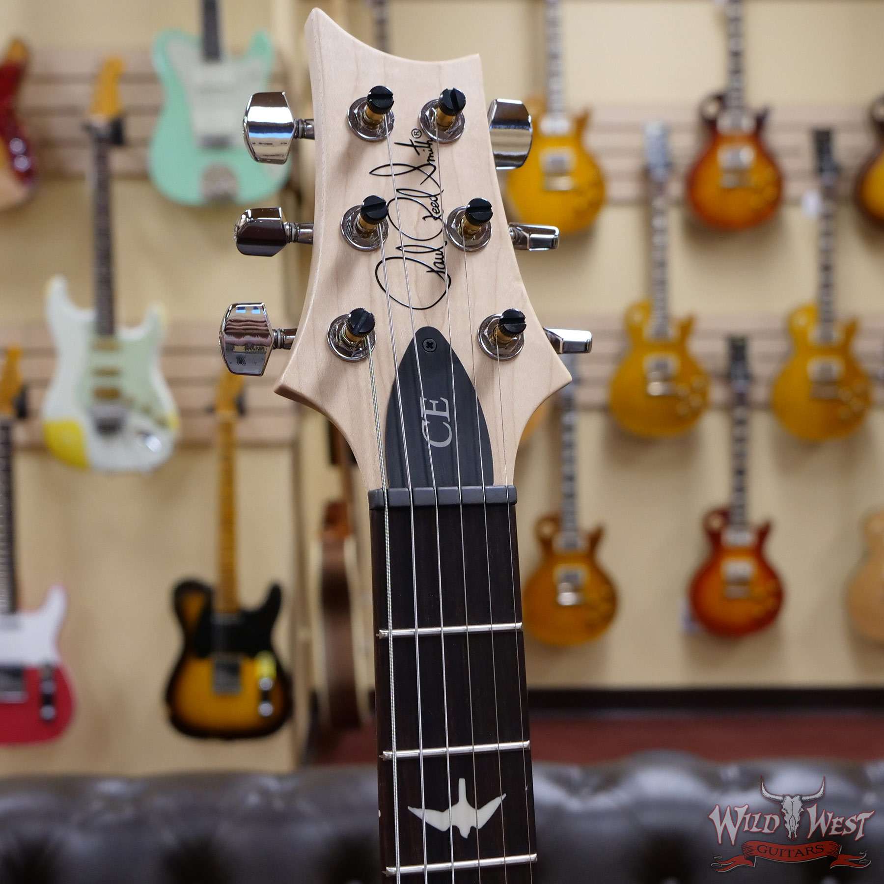 prs-ce24sh-302957-hf__wwg.jpg Paul Reed Smith PRS CE 24 Semi-Hollow Rosewood Fingerboard Solid Black - Image 6