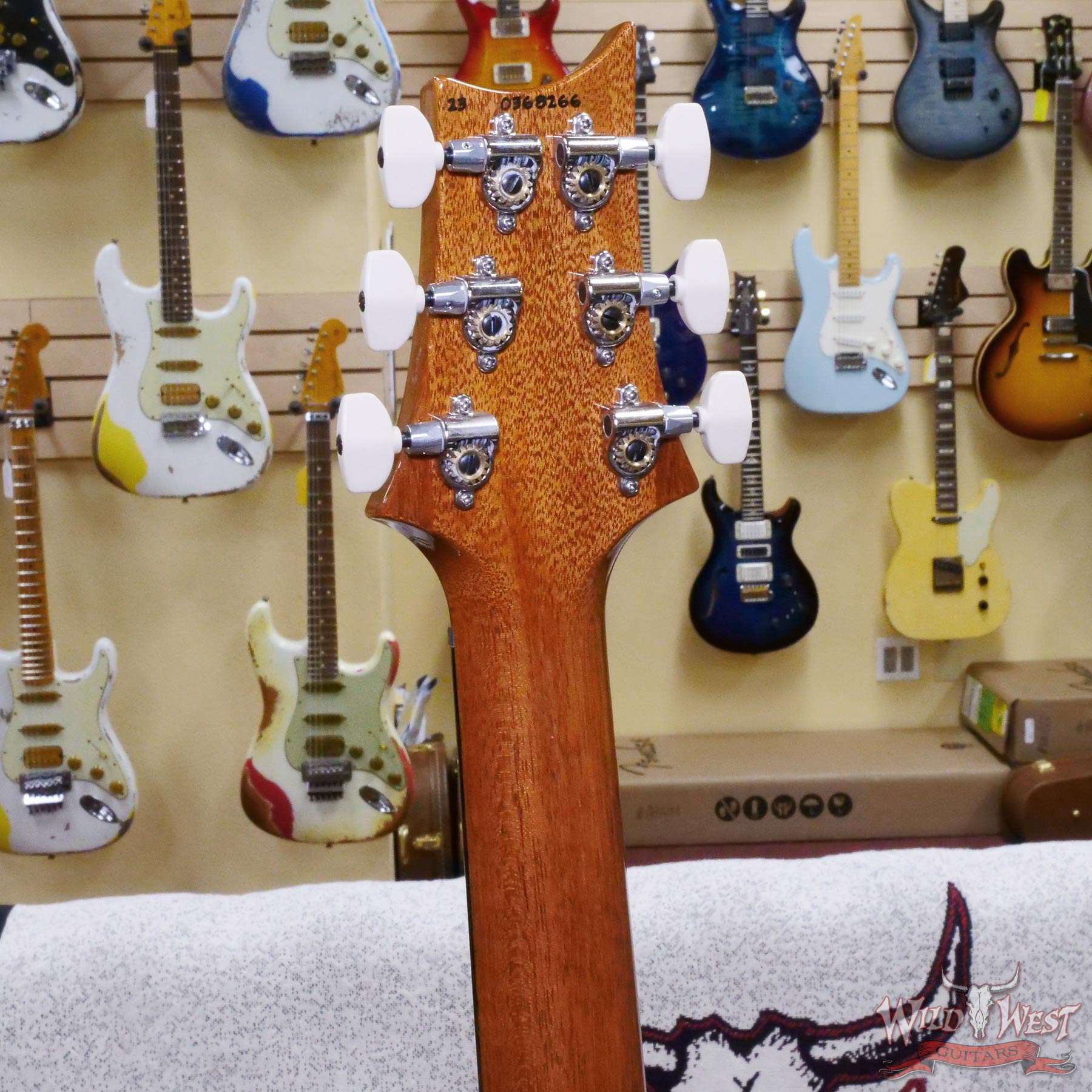 prs-cu24-368266-d5__wwg.jpg 2023 Paul Reed Smith PRS Core Series Custom 24 Piezo Rosewood Fingerboard Charcoal with Natural Back 7.50 LBS - Image 10