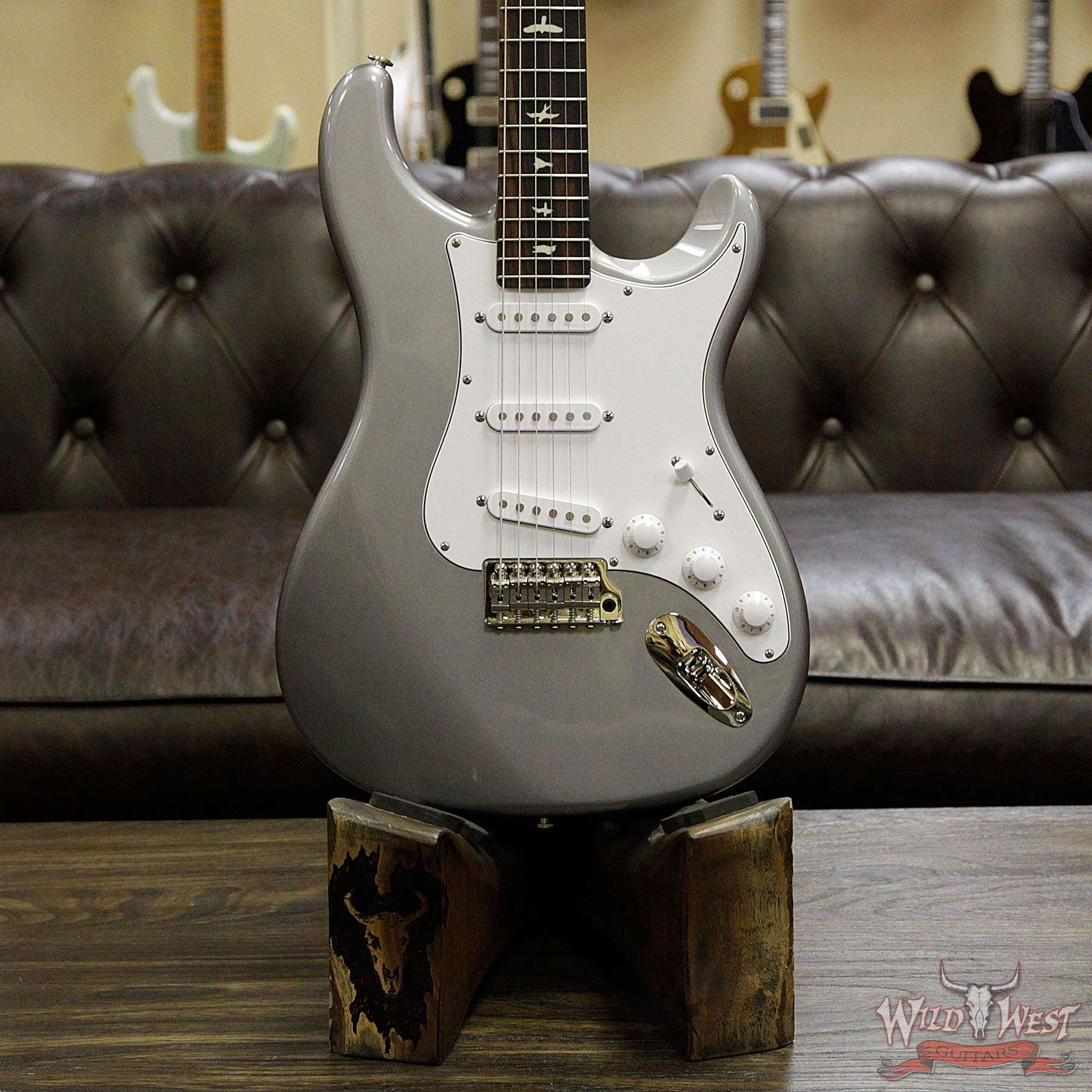prs-jm-silversky-tungston-255599-d1__wwg.jpg 2018 Paul Reed Smith PRS John Mayer Signature Model Silver Sky Maple Neck Rosewood Board Tungsten ( Silver ) - Image 9