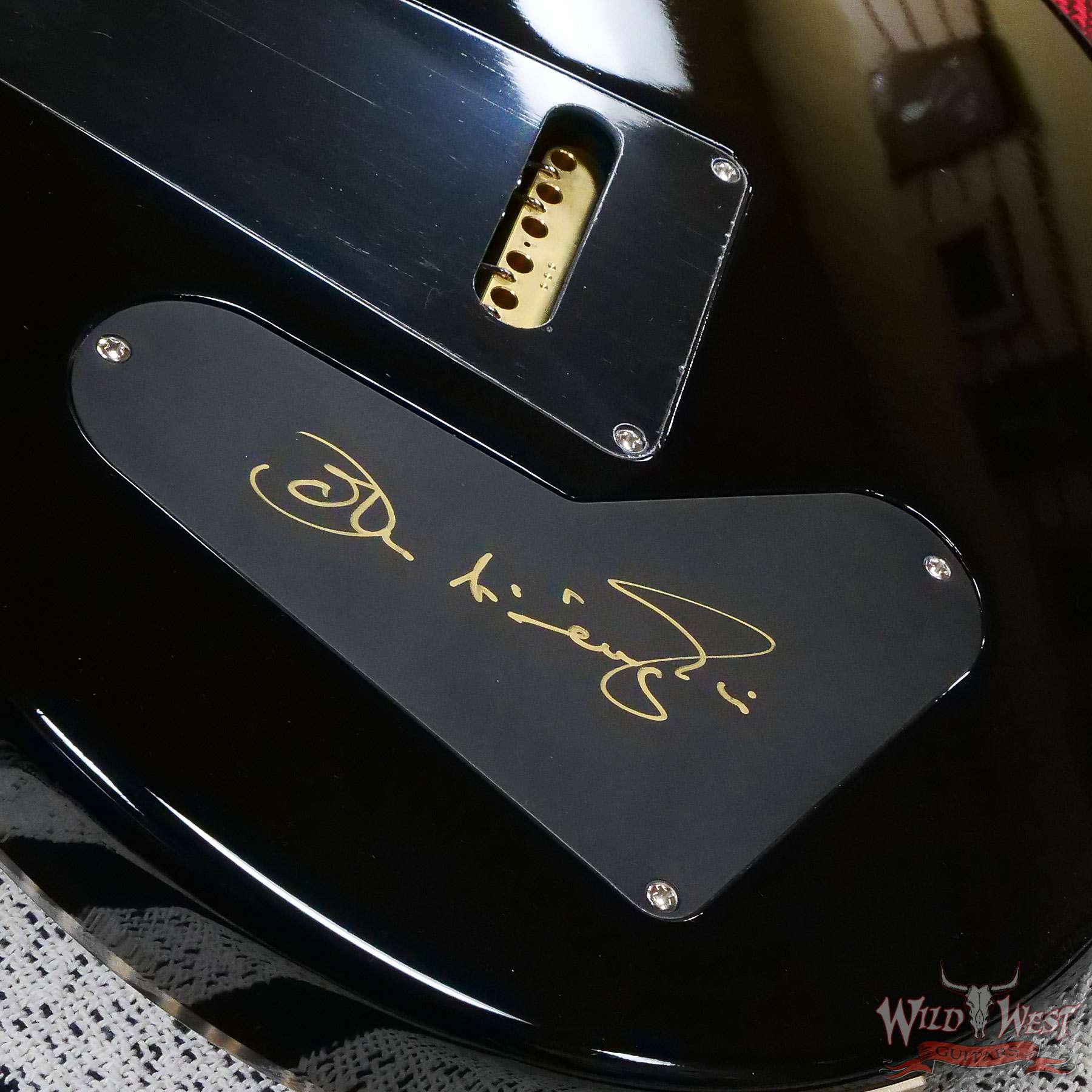 prs-ps10916-376489-d8__wwg.jpg Paul Reed Smith PRS Private Stock # 10916 John McLaughlin Limited Edition Celtic Knot Inlays Charcoal Phoenix Signed by John McLaughlin - Image 13