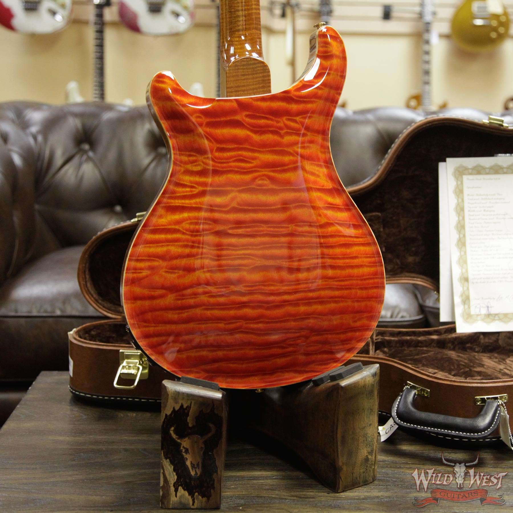 prs-ps8134-hb2-santanaorange-284914-d4__wwg.jpg PRS Private Stock #8134 Hollowbody II Piezo Quilted Maple Top & Back Brazilian Rosewood Board Santana Orange - Image 15