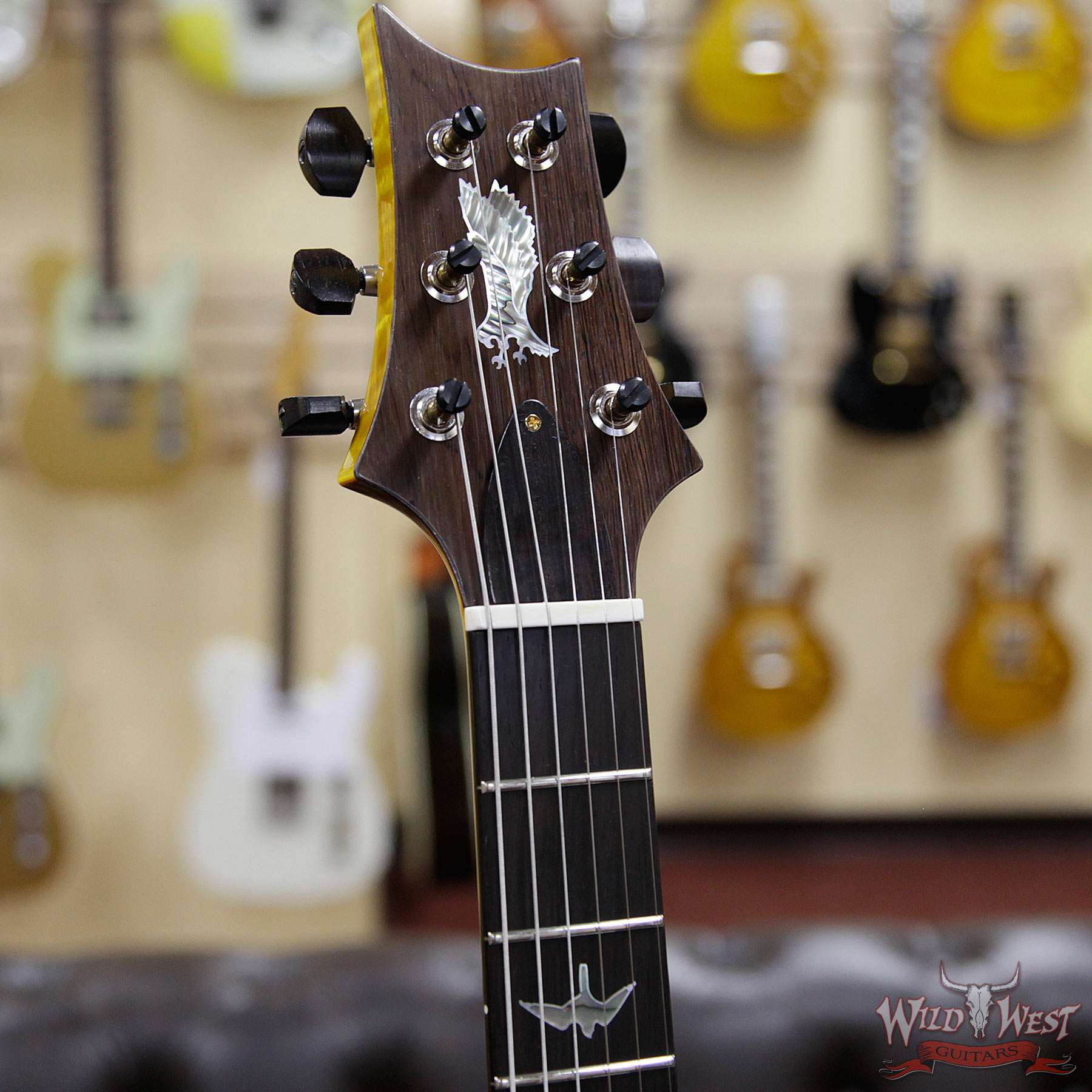 prs-ps8432-mccartysh-honeygold-298188-hf__wwg.jpg PRS Private Stock #8432 McCarty Trem Semi-Hollow in 25.5’’ Scale Brazilian Rosewood Fingerboard Flame Maple Neck Honey Gold - Image 4