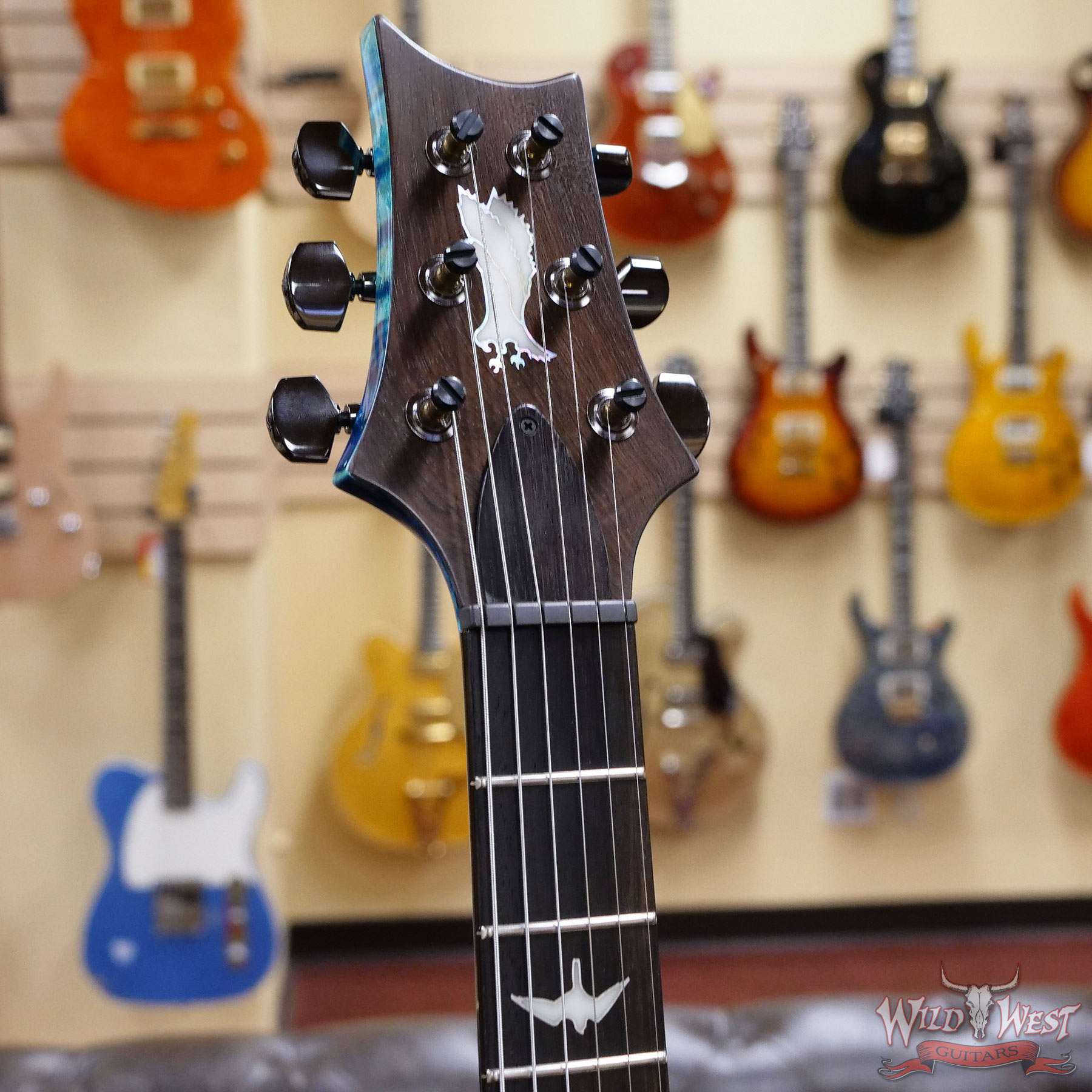prs-ps9122-cu24p-brz-320900-d2__wwg.jpg Paul Reed Smith PRS Private Stock # 9122 Custom 24 Piezo Burl Maple Top Brazilian Rosewood Board Faded Turquoise - Image 8
