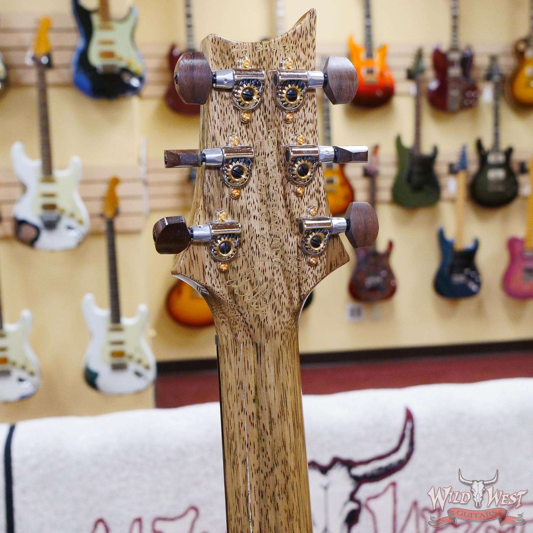 prs-ps9778-345430-d5__wwg.jpg Paul Reed Smith PRS Private Stock #9778 Custom 24 Brazilian Spalted Maple Top Natural with Dark Cherry Glow - Image 10