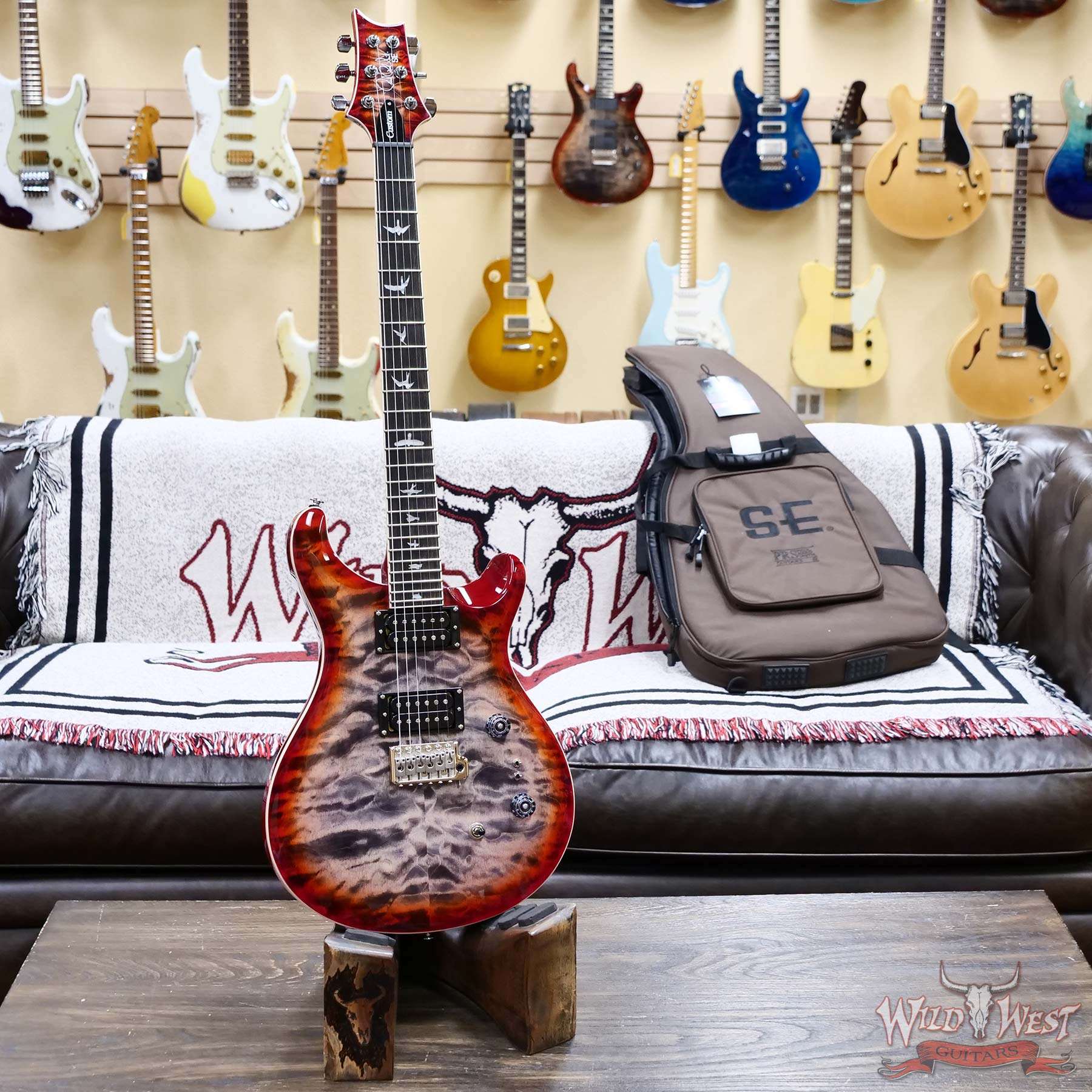 prs-se-cu2408qt-ccb-g056199-d1__wwg.jpg Paul Reed Smith PRS SE Custom 24-08 Quilt Charcoal Cherry Burst 7.90 LBS - Image 4