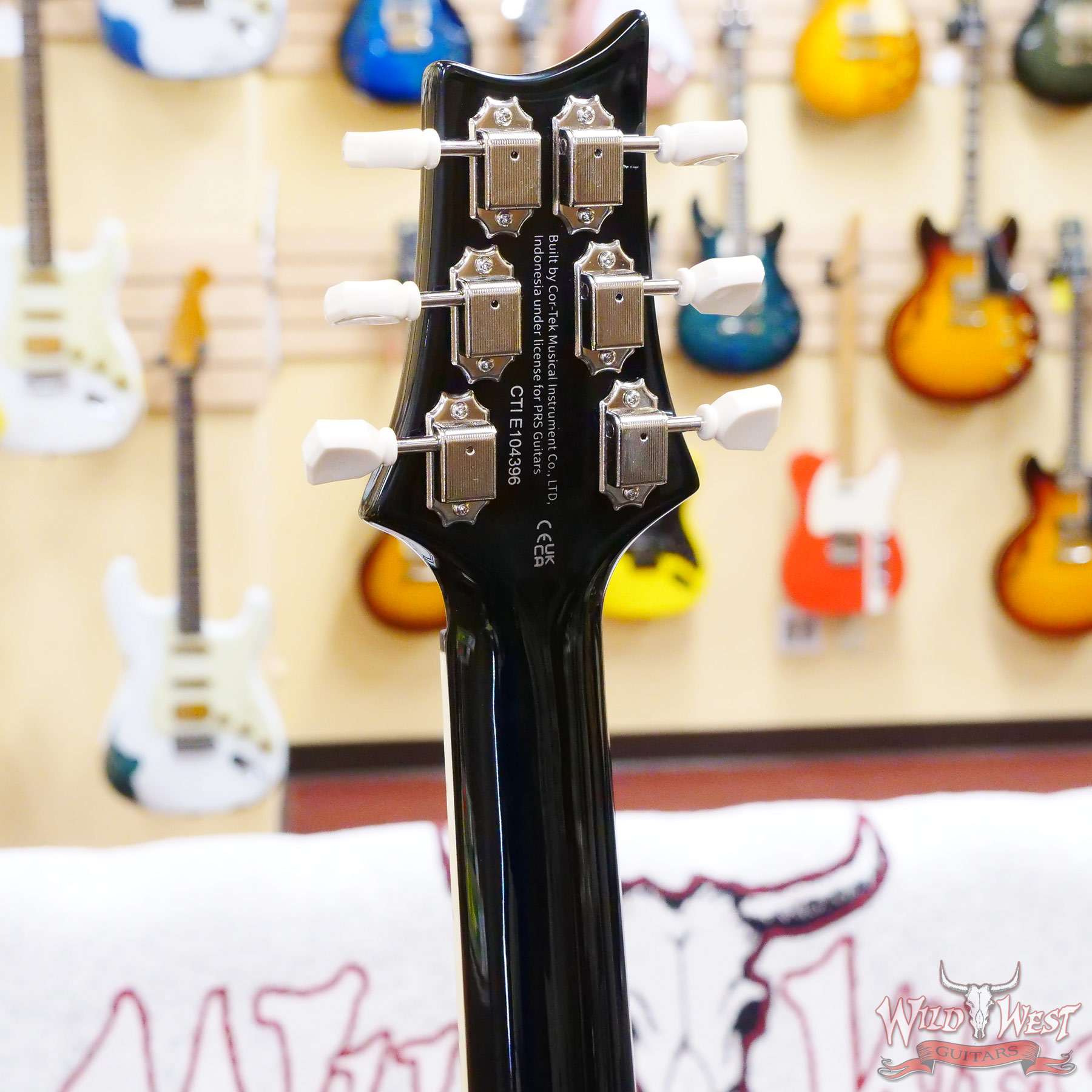 prs-se-e104396-d5__wwg.jpg Paul Reed Smith PRS SE Series McCarty 594 Black Gold Burst - Image 8