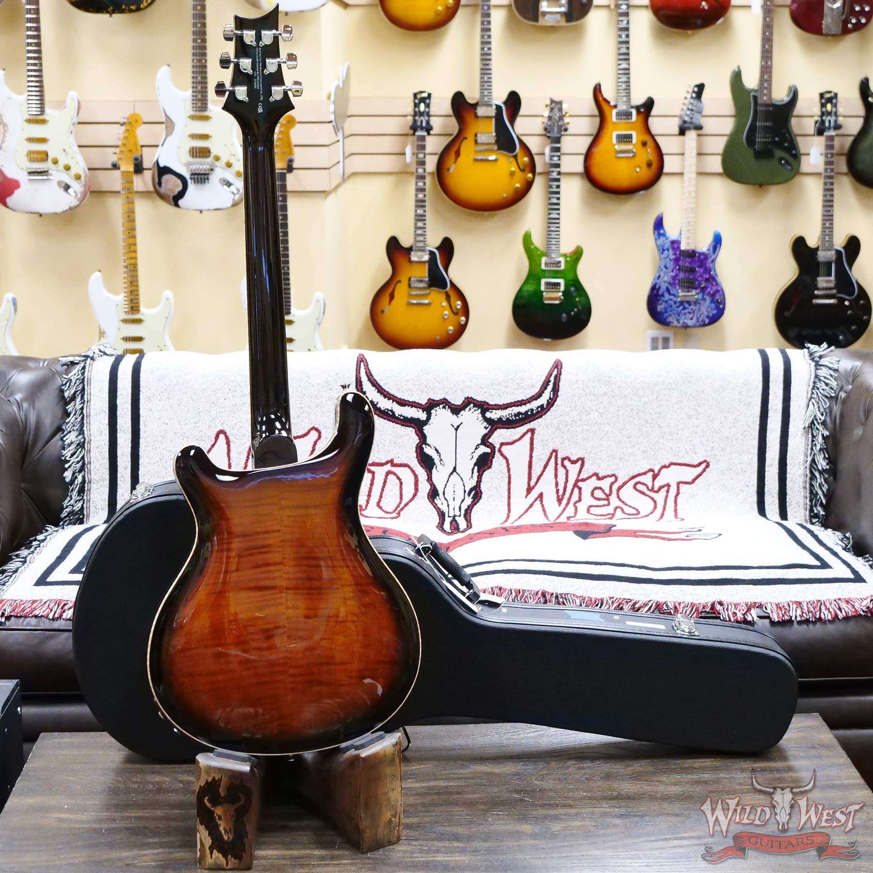 prs-se-hbipiezo-bgb-f14592-d4__wwg.jpg Paul Reed Smith PRS SE Hollowbody II Piezo Black Gold Burst F14592 - Image 8