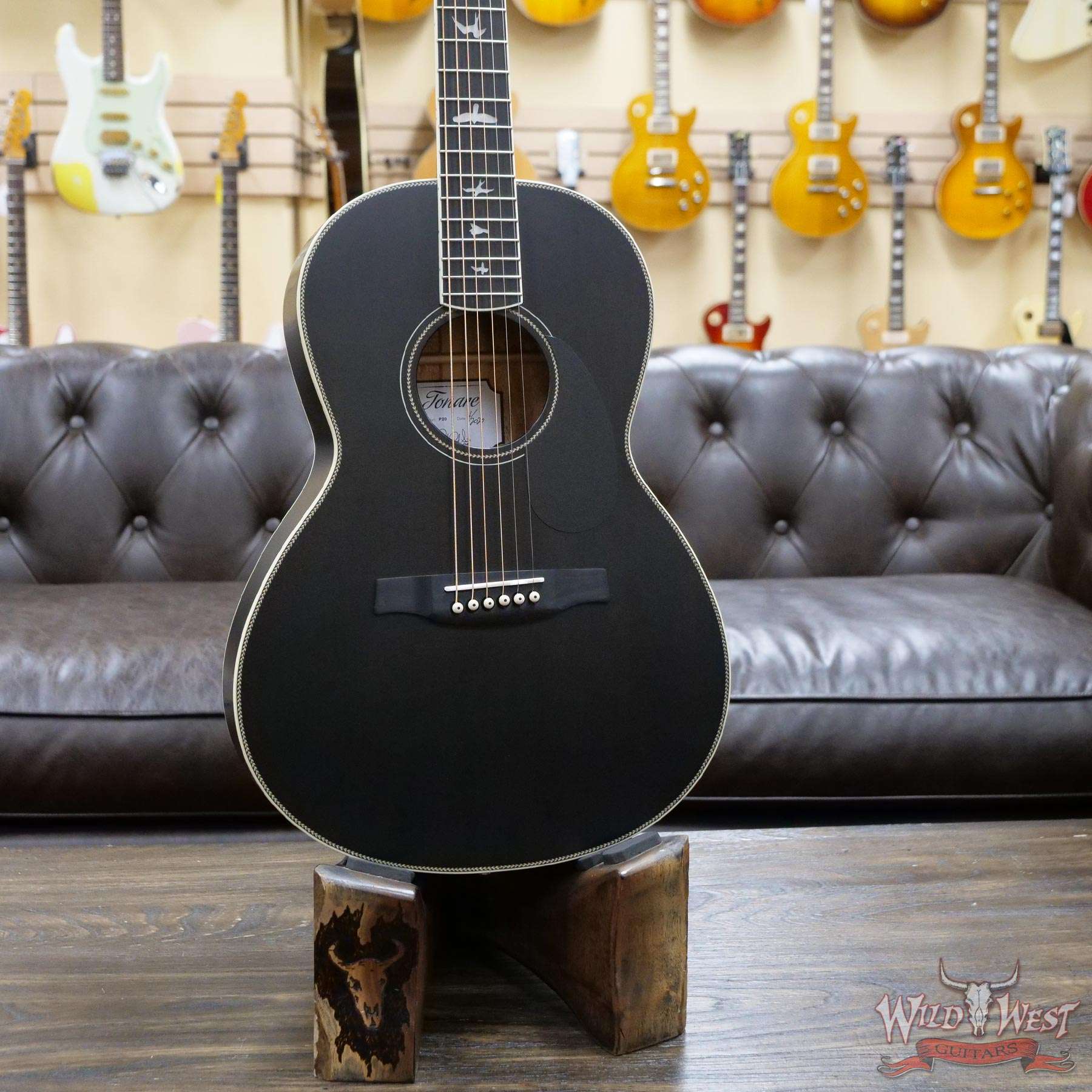 prs-se-p20e-charcoal-d04323-d2__wwg.jpg Paul Reed Smith PRS SE P20E Parlor-Sized Electric-Acoustic Guitar Charcoal - Image 6