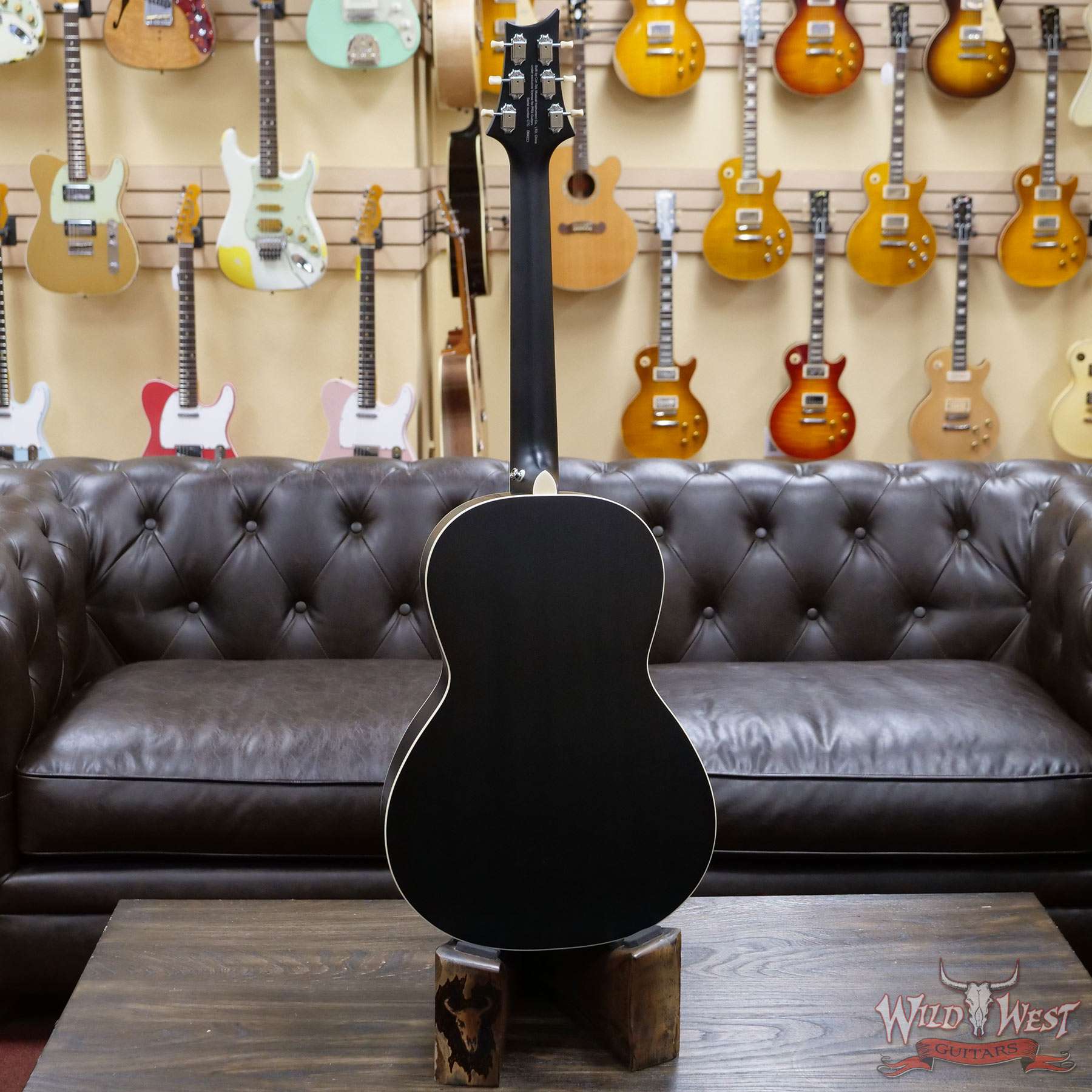 prs-se-p20e-charcoal-d04323-d3__wwg.jpg Paul Reed Smith PRS SE P20E Parlor-Sized Electric-Acoustic Guitar Charcoal - Image 7