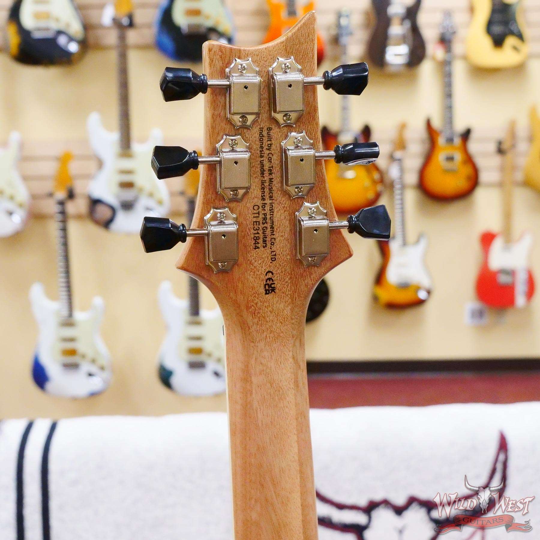 prs-se-zachmyers-e31844-d5__wwg.jpg Paul Reed Smith PRS SE Zach Myers SC245 Singlecut Semi-Hollow Myers Blue - Image 8