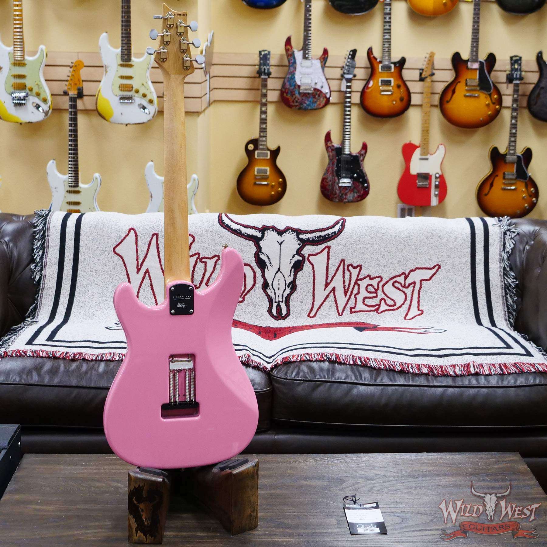 prs-ss-roxy-352502-d4__wwg.jpg Paul Reed Smith PRS John Mayer Signature Model Silver Sky Rosewood Fingerboard Roxy Pink - Image 9