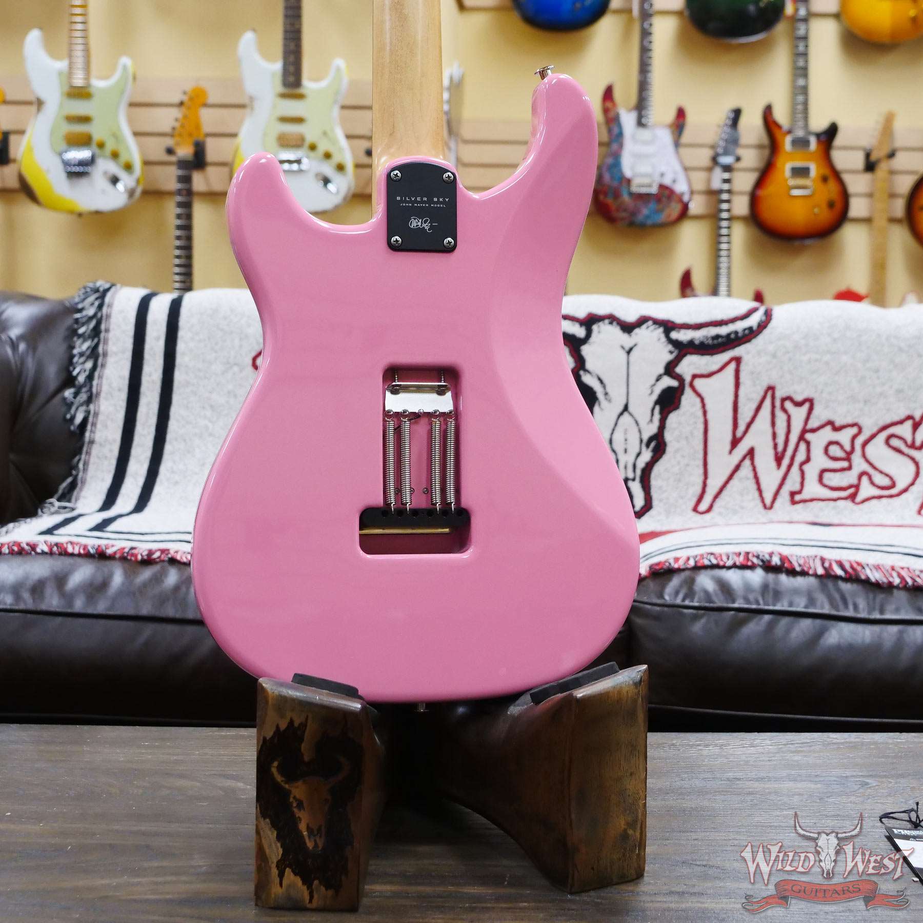prs-ss-roxy-352502-d6__wwg.jpg Paul Reed Smith PRS John Mayer Signature Model Silver Sky Rosewood Fingerboard Roxy Pink - Image 11