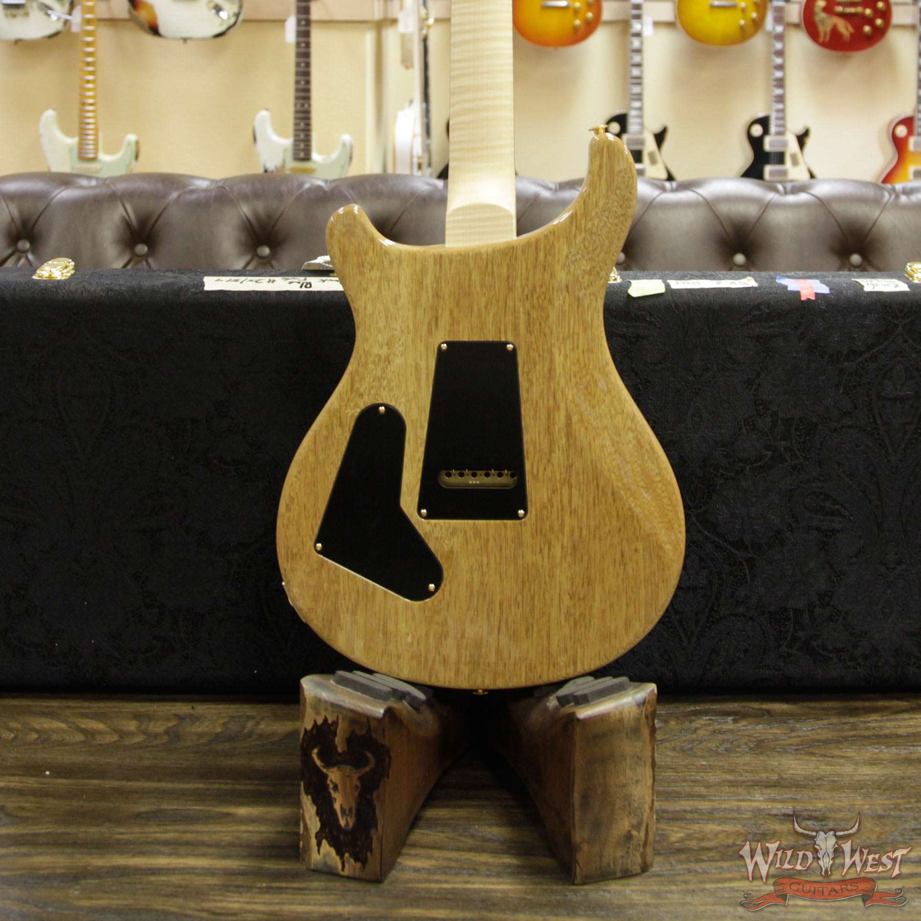 prs-wl-10top-qt-cu24fatback-blue-fade-251819-d4__wwg.jpg PRS Wood Library 10 Top Custom 24 Fatback Quilt Top Flame Neck Korina Brazilian Rosewood Board Blue Fade - Image 15