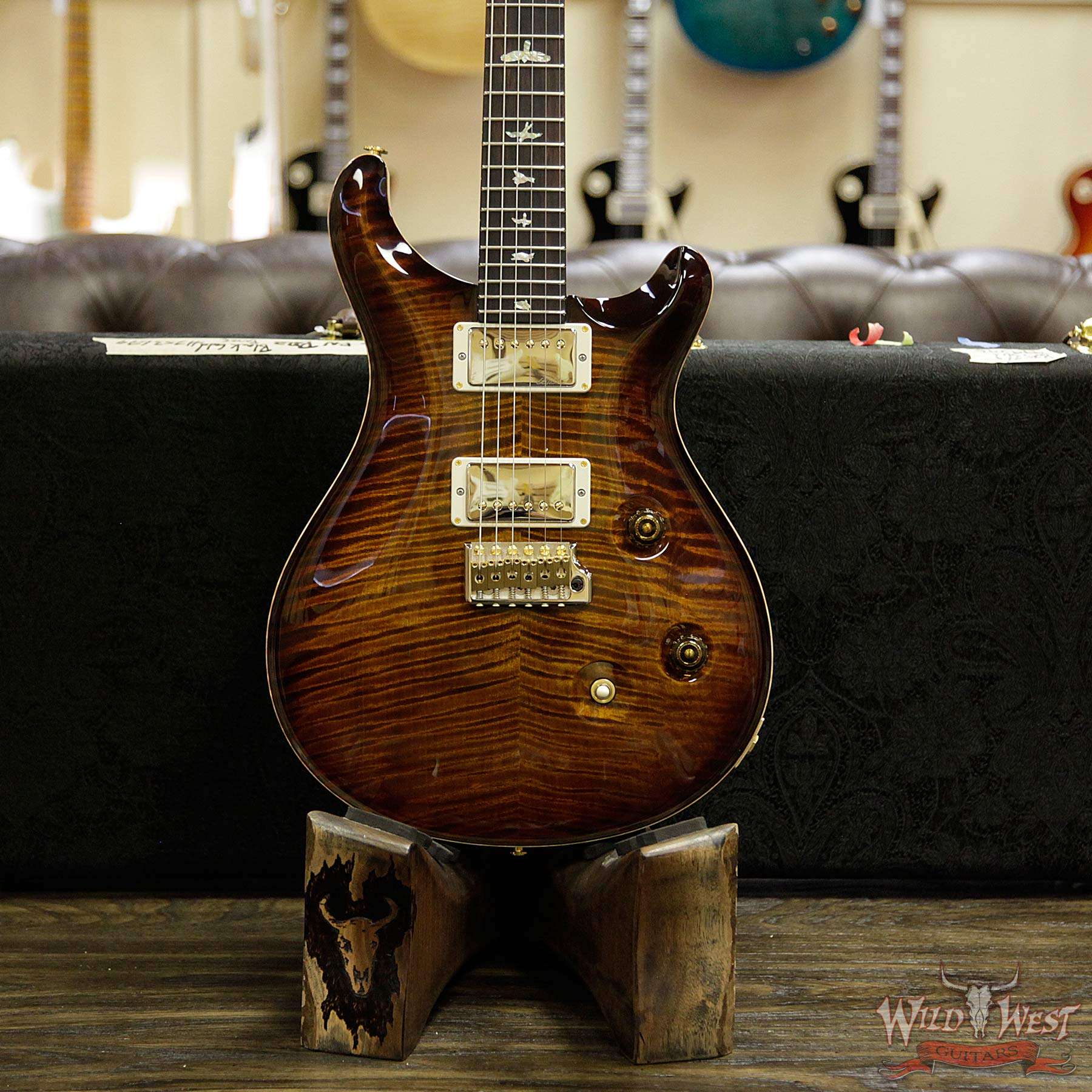 prs-wl-ap-ft-cu24fb-fn-brz-blackgoldburst-253674-d1__wwg.jpg PRS Wood Library Artist Package Custom 24 Fatback Flame Neck Brazilian Rosewood Board Black Gold Burst - Image 12