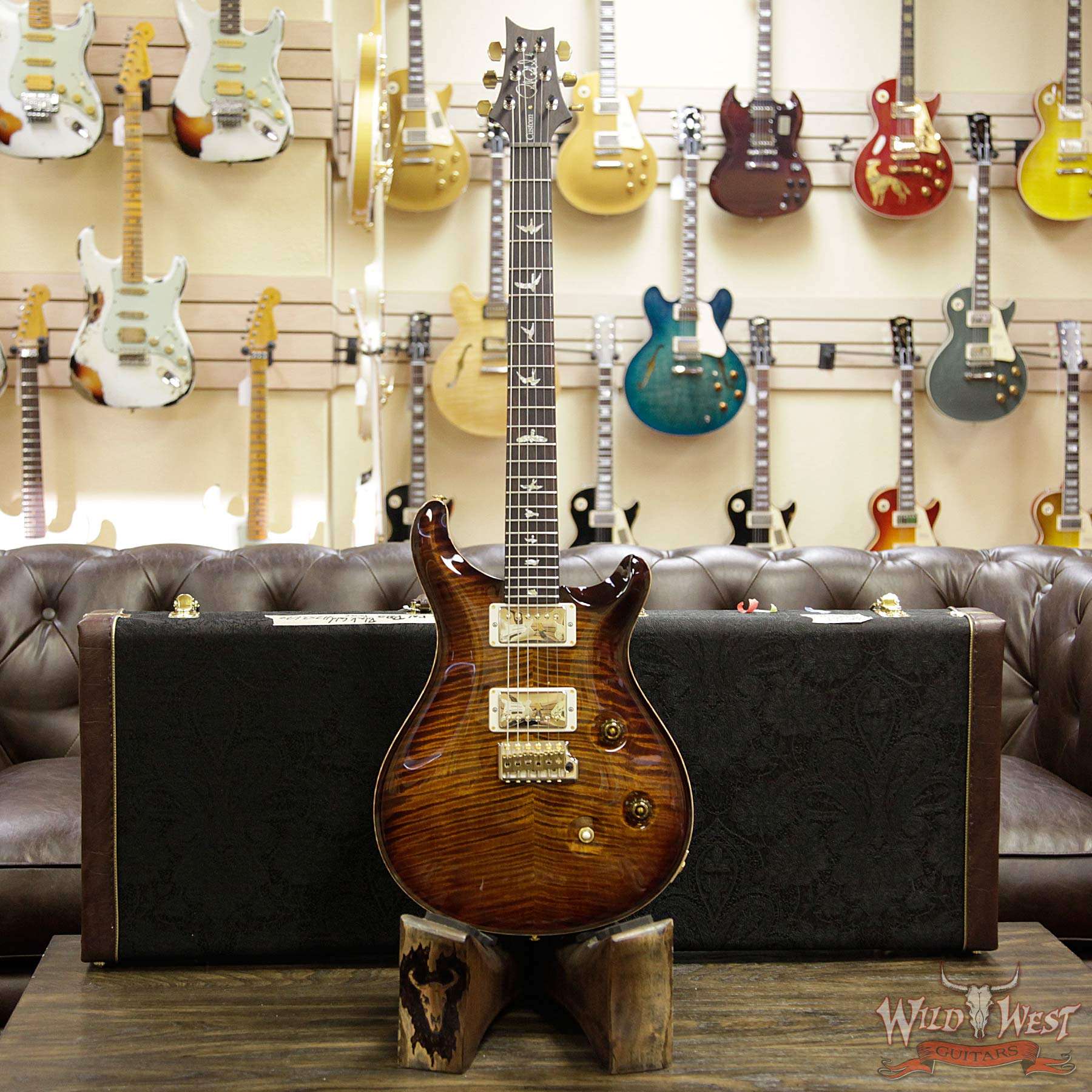 prs-wl-ap-ft-cu24fb-fn-brz-blackgoldburst-253674-d2__wwg.jpg PRS Wood Library Artist Package Custom 24 Fatback Flame Neck Brazilian Rosewood Board Black Gold Burst - Image 13