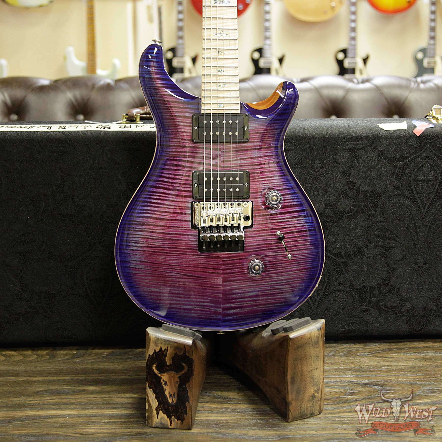 prs-wl-ap-ft-cu24fr-fnfb-violetblueburst-254989-d1__wwg.jpg PRS Wood Library Artist Package Custom 24 Floyd Rose Flame Maple Top Neck & Board Violet Blue Burst - Image 10