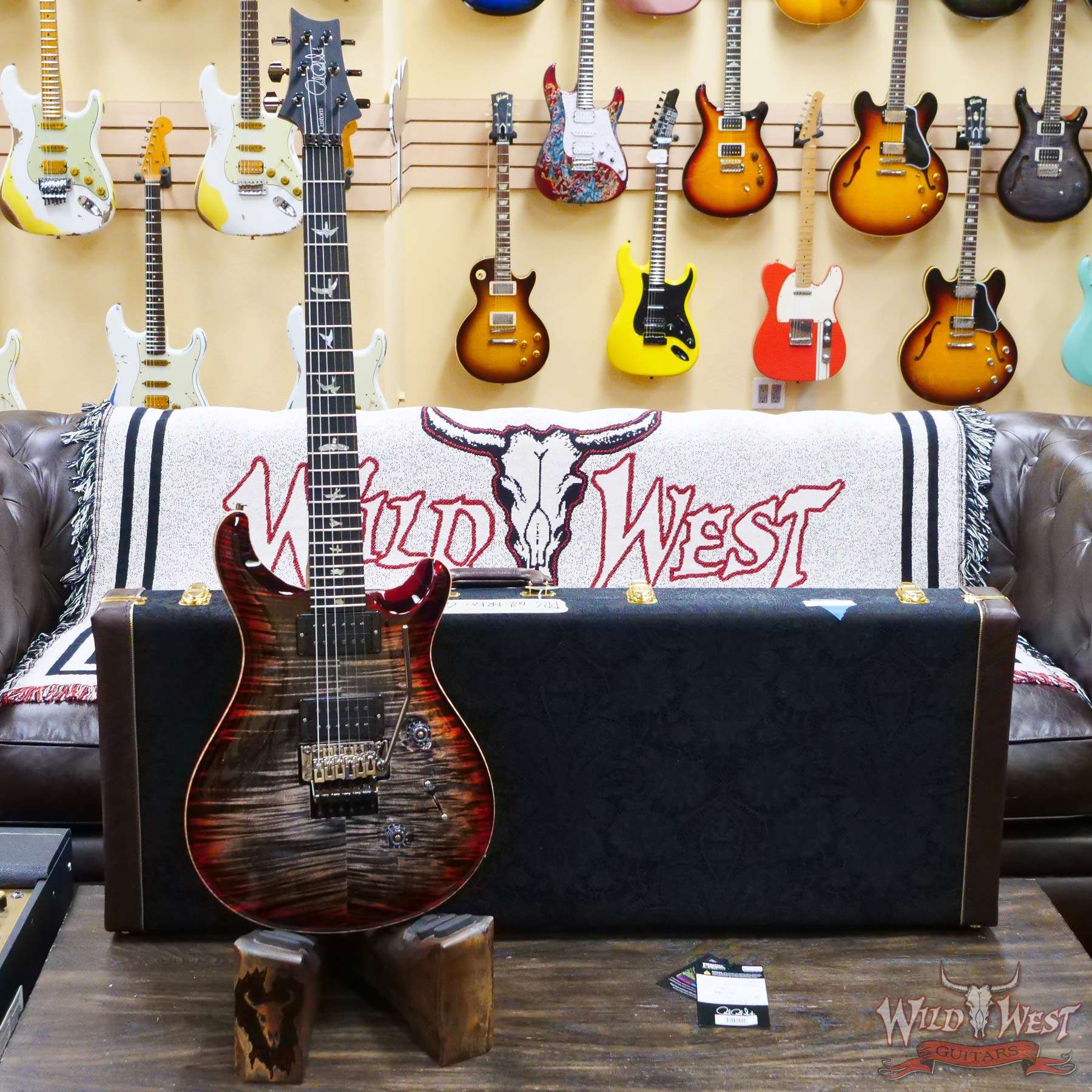 prs-wl-cu24fr-ccb-356114-d1__wwg.jpg Paul Reed Smith PRS Wood Library 10 Top Custom 24 Floyd Rose Ebony Fingerboard Roasted Flame Maple Neck Charcoal Cherry Burst - Image 6