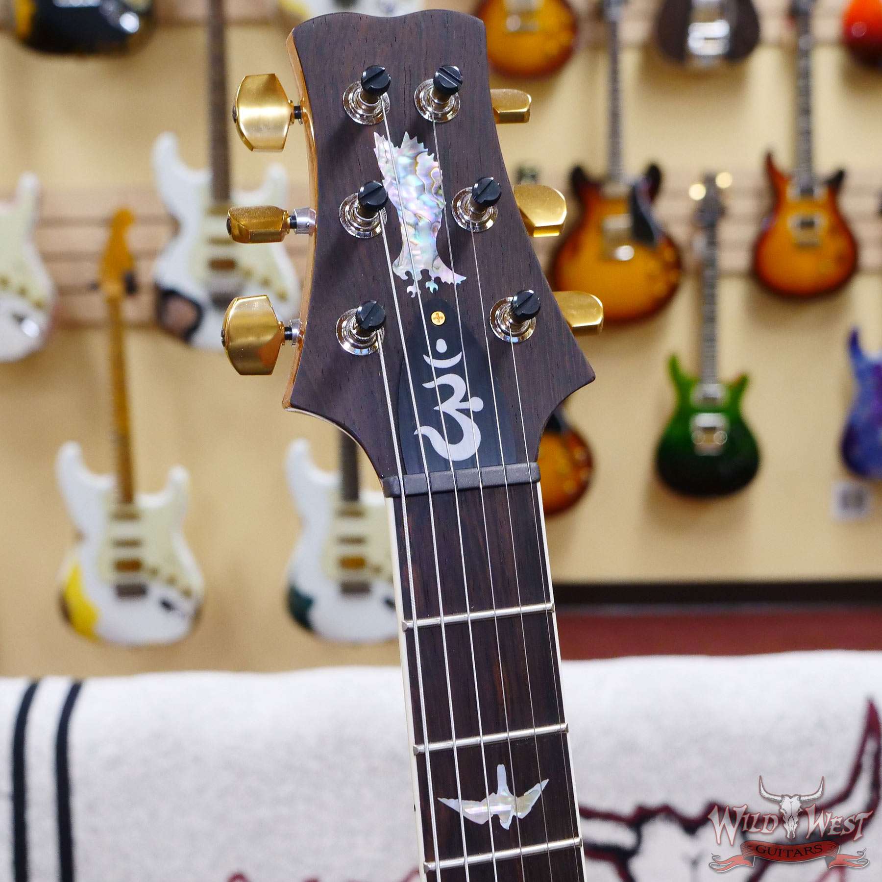 prs-wl-f10-santana-340413-d2__wwg.jpg Paul Reed Smith PRS Wood Library 10 Top Santana Retro Brazilian Rosewood Board Blue Fade - Image 7