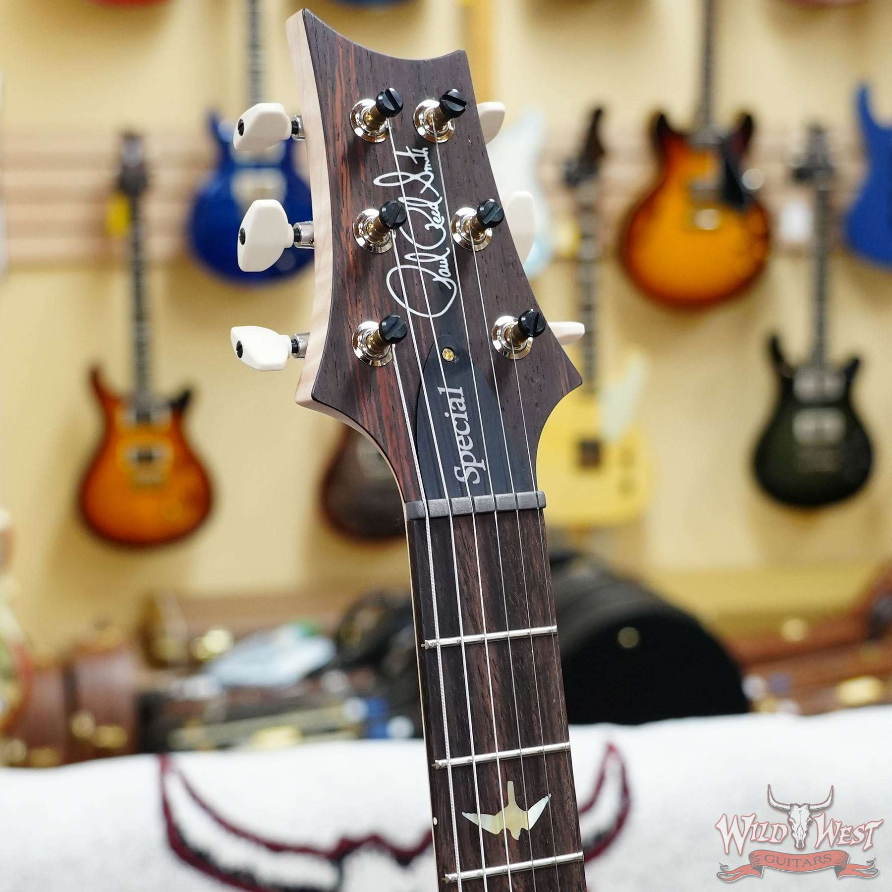 prs-wl-f10-sp22-379587-d2__wwg.jpg Paul Reed Smith PRS Wood Library 10 Top Special 22 Semi-Hollow Flame Maple Neck Brazilian Rosewood Fingerboard Blue Fade 6.95 LBS (US Only / No International Shipping) - Image 7