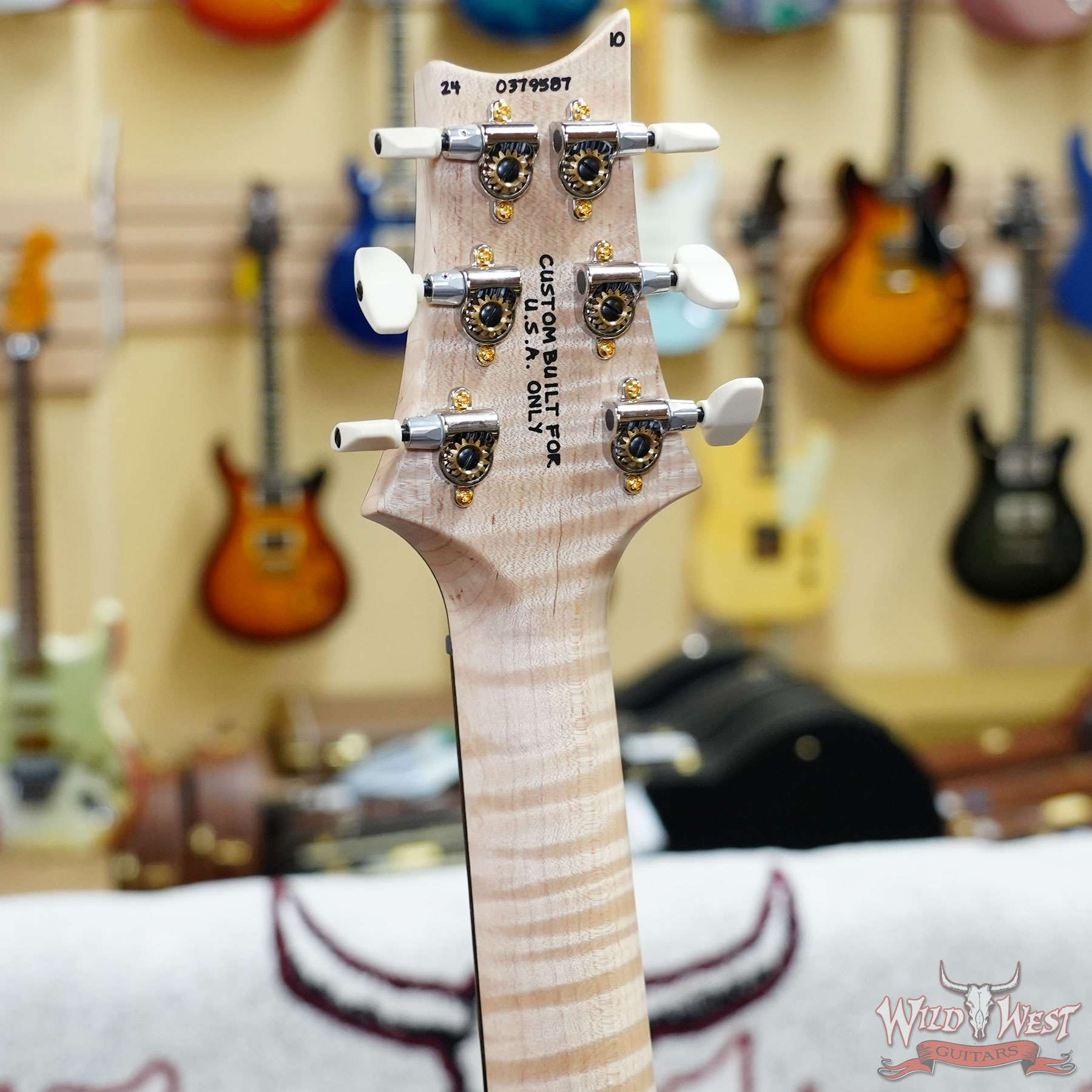 prs-wl-f10-sp22-379587-d5__wwg.jpg Paul Reed Smith PRS Wood Library 10 Top Special 22 Semi-Hollow Flame Maple Neck Brazilian Rosewood Fingerboard Blue Fade 6.95 LBS (US Only / No International Shipping) - Image 10