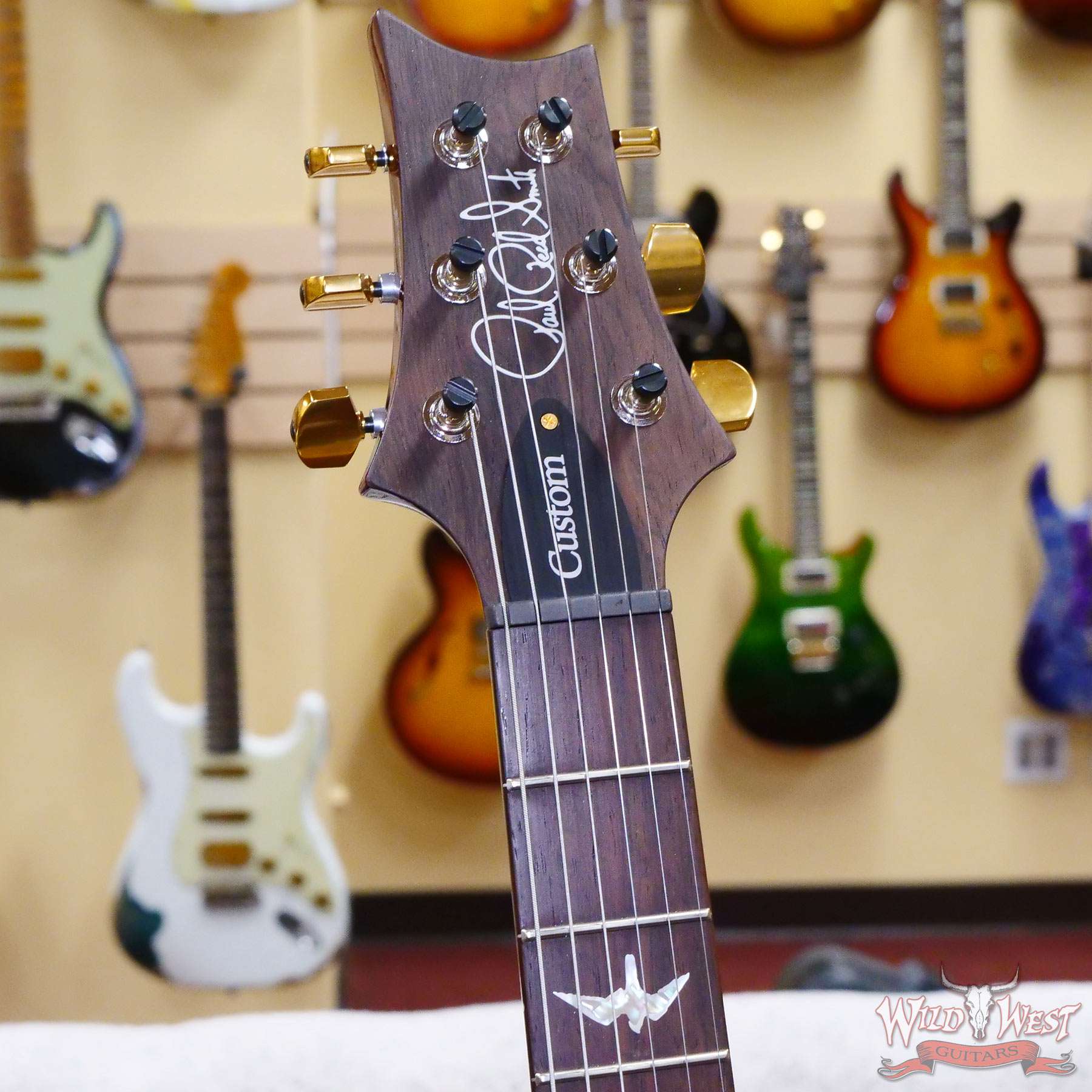 prs-wl-q10-cu2408-ccb-340064-d2__wwg.jpg Paul Reed Smith PRS Wood Library 10 Top Custom 24-08 1-Piece Quilt Top Brazilian Rosewood Fingerboard Charcoal Cherry Burst - Image 6