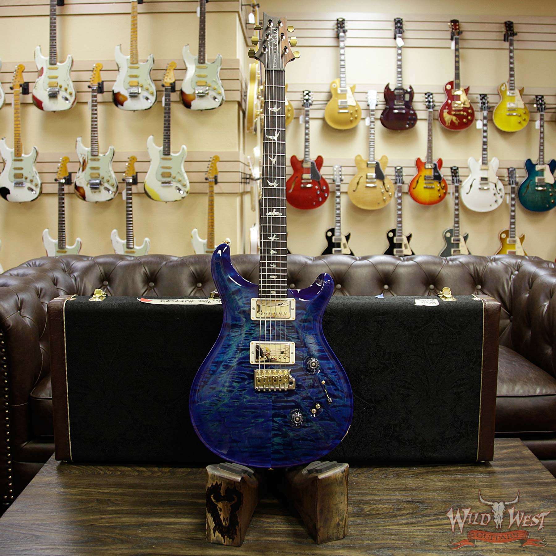 prs-wl-q10-cu2408-fmahbrz-riverblue-254573-d2__wwg.jpg PRS Wood Library 10 Top Custom 24/08 Quilt Top Flame Maple Neck Brazilian Rosewood Board Blue Wrapburst - Image 11