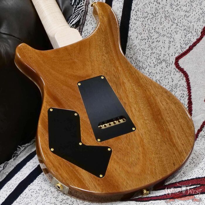 Paul Reed Smith PRS Wood Library 10 Top 1-Piece Quilt Maple Top Modern Eagle V Brazilian Rosewood Fingerboard Blue Fade 8.10 LBS (US Only / No International Shipping) - Image 12