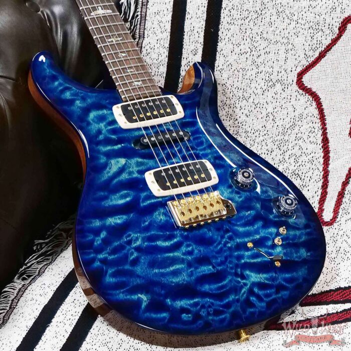 Paul Reed Smith PRS Wood Library 10 Top 1-Piece Quilt Maple Top Modern Eagle V Brazilian Rosewood Fingerboard River Blue Burst 8.40 LBS (US Only / No International Shipping) - Image 8